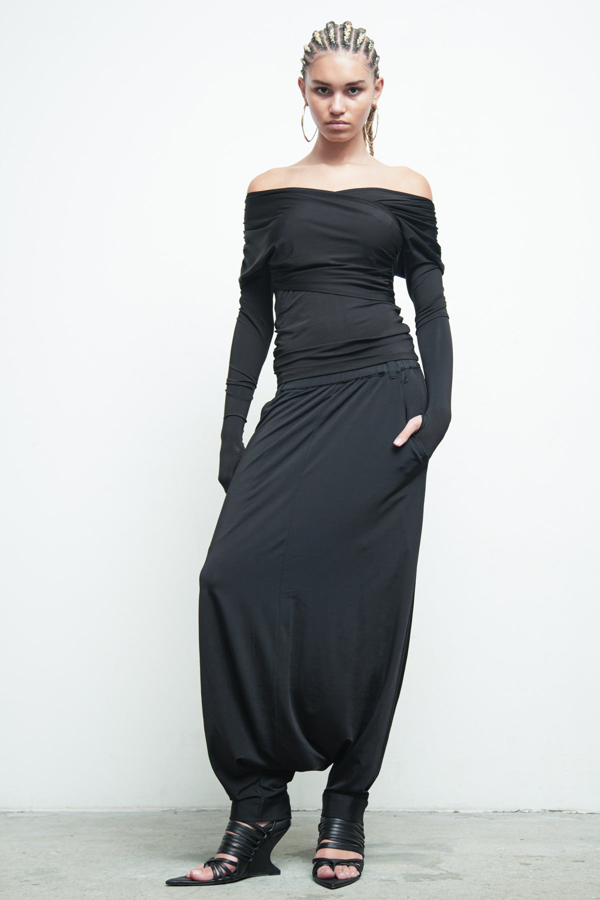 files/K-411-OpalTop-Black-P-306E-BahaSkant-Black--07.jpg