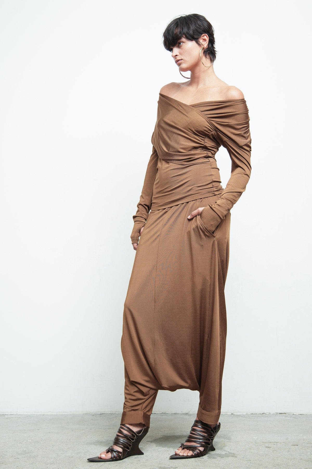 files/K-411-OpalTop-Bronze-P-306E-BahaSkant-Bronze-02.jpg