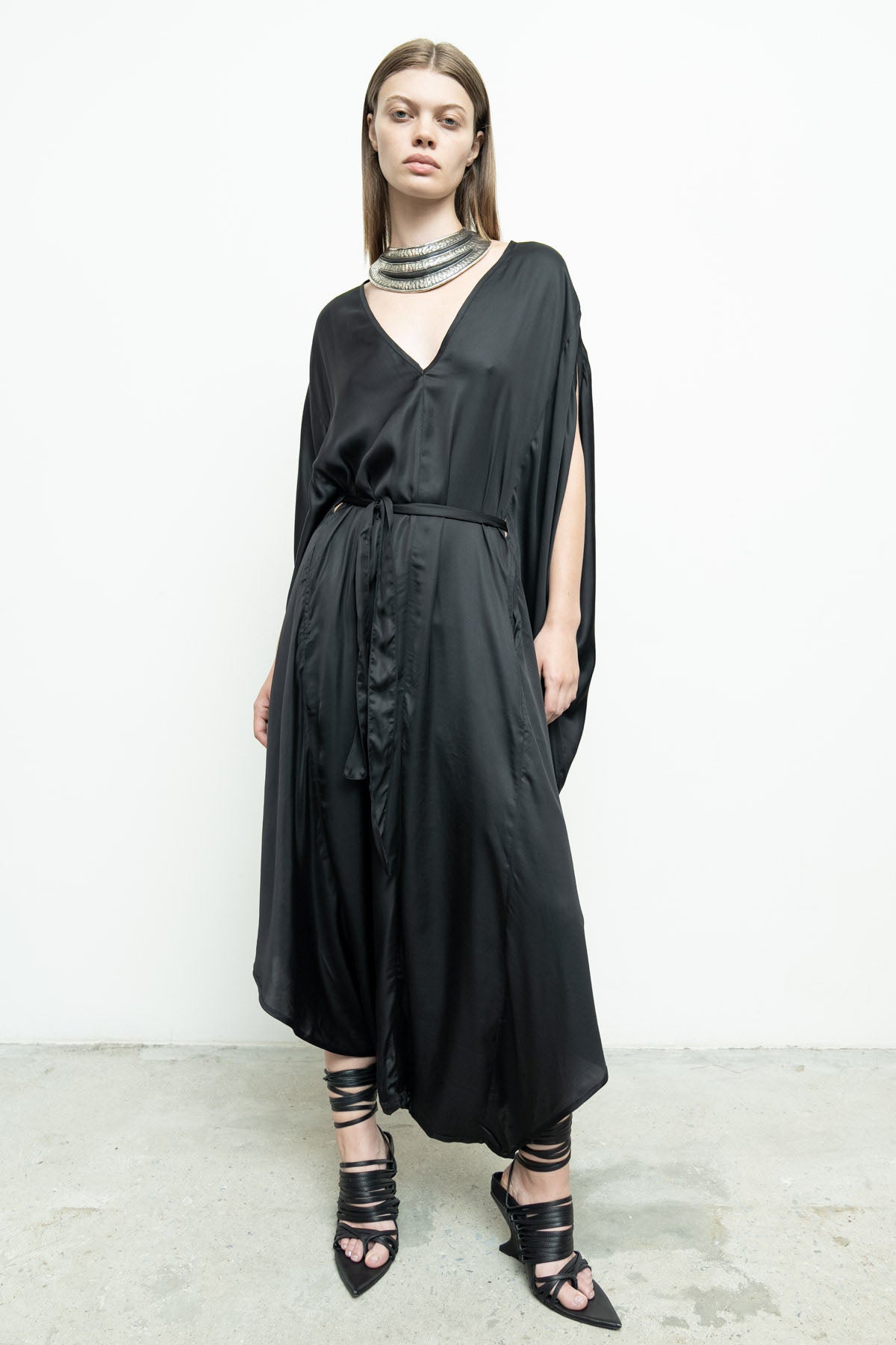 files/NicholasK-J-019-BeauJumpsuit-Black-05.jpg