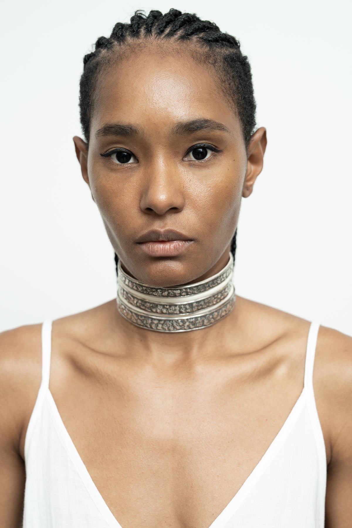 files/NicholasK-NicholasK-Choker-Off-White-01.jpg