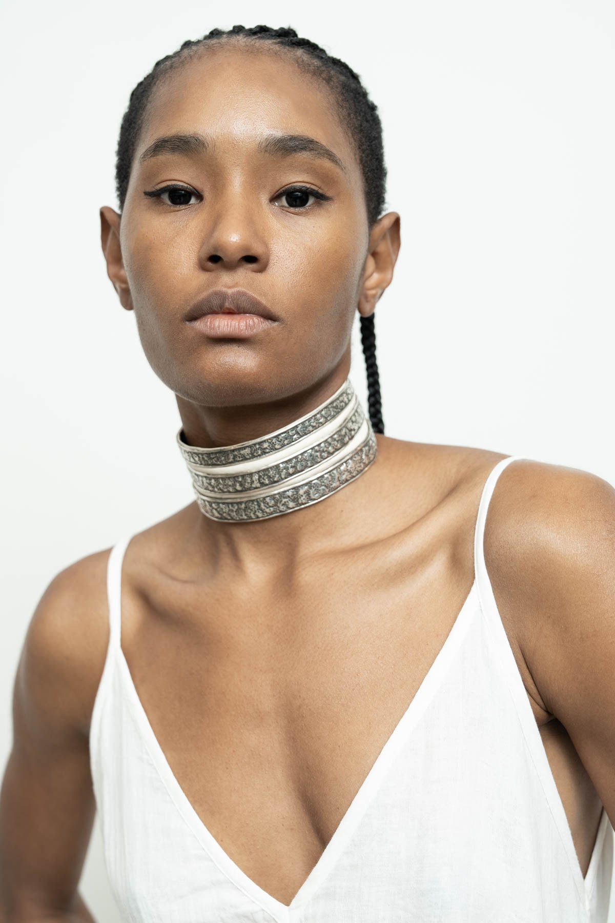 files/NicholasK-NicholasK-Choker-Off-White-05.jpg