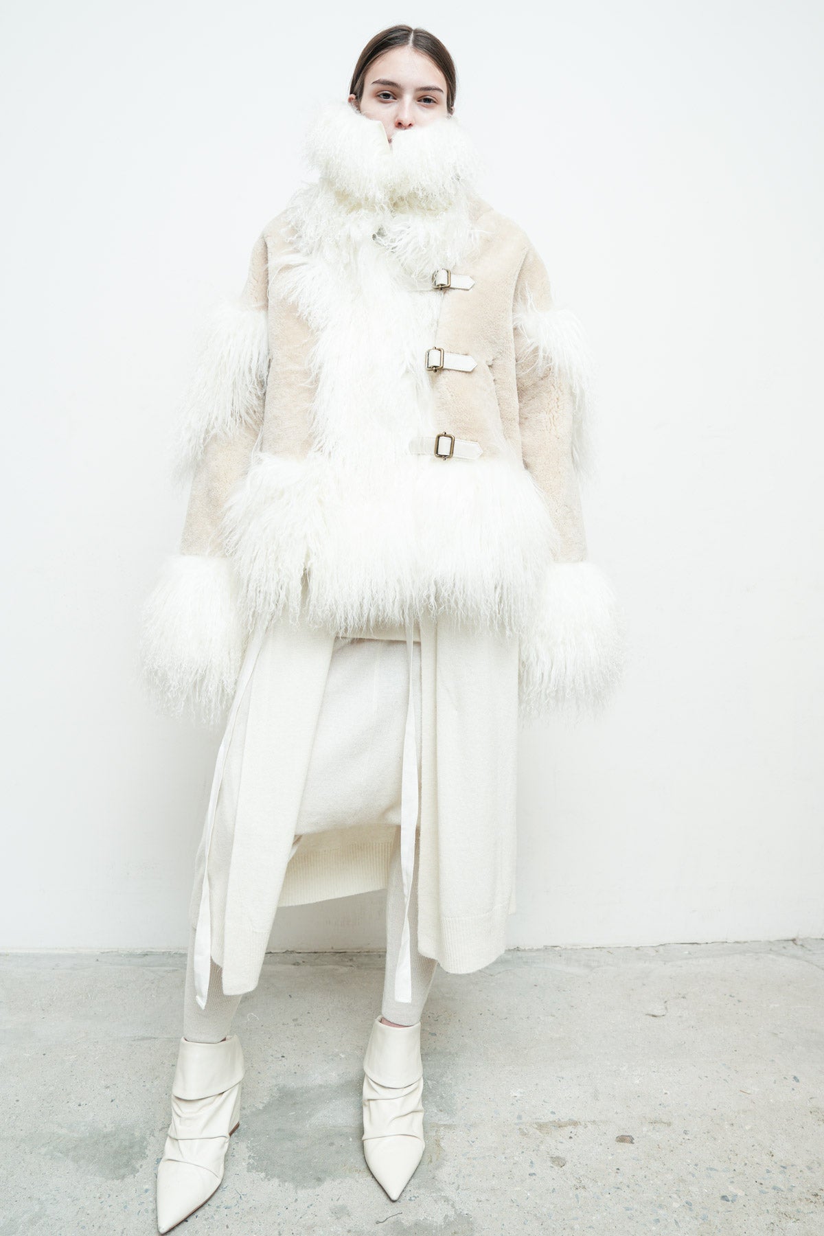 files/NicholasK-O-464-TaosJacket-Beige-08.jpg