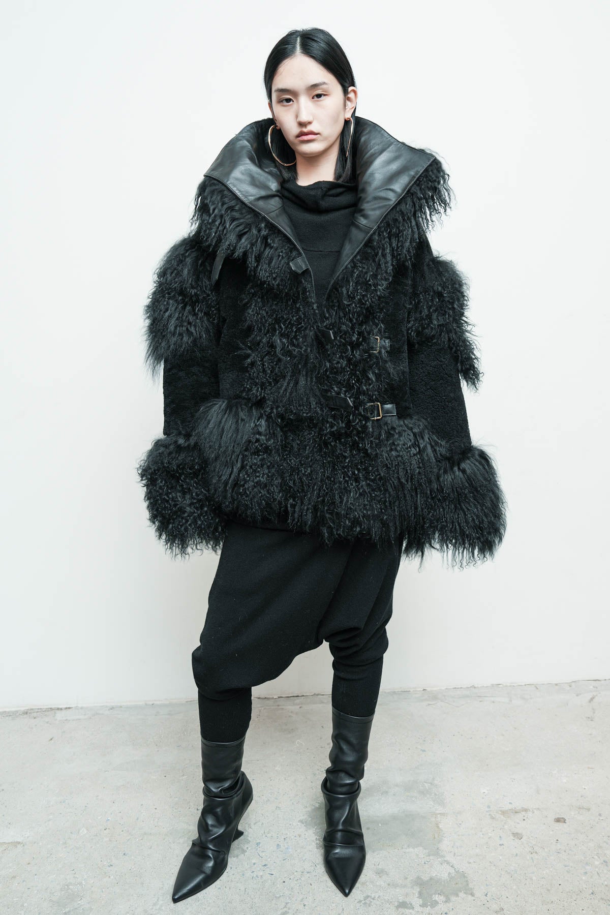 files/NicholasK-O-464-TaosJacket-Black-010.jpg