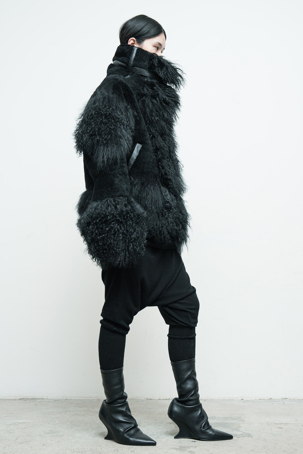files/NicholasK-O-464-TaosJacket-Black-09.jpg
