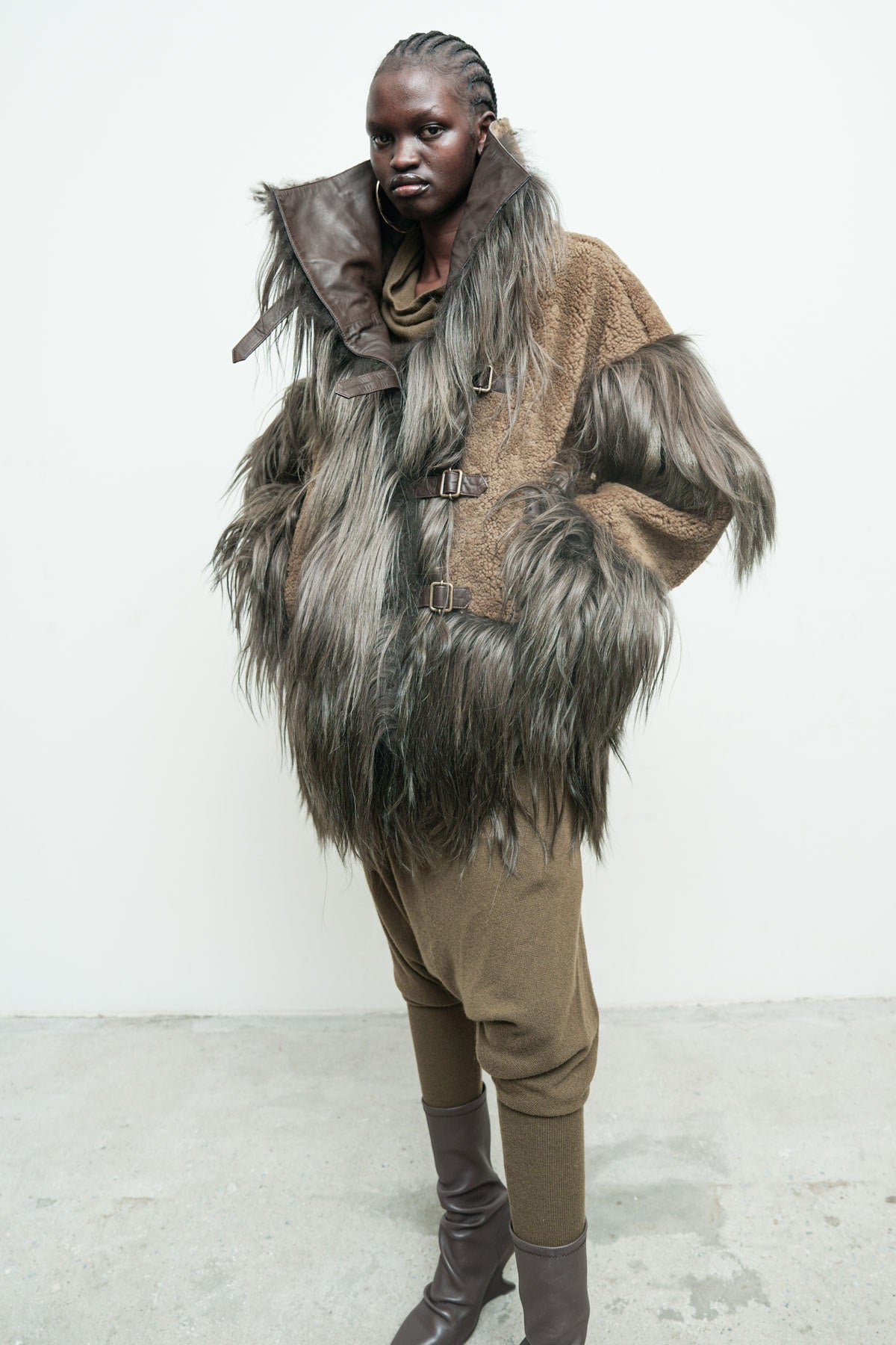 files/NicholasK-O-464-TaosJkt-GreyBronze-05.jpg