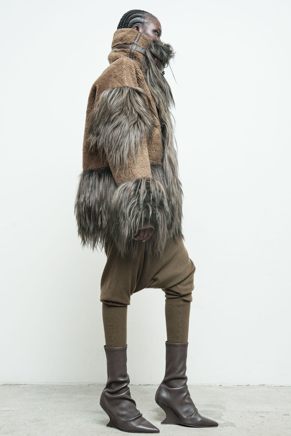 files/NicholasK-O-464-TaosJkt-GreyBronze-06.jpg