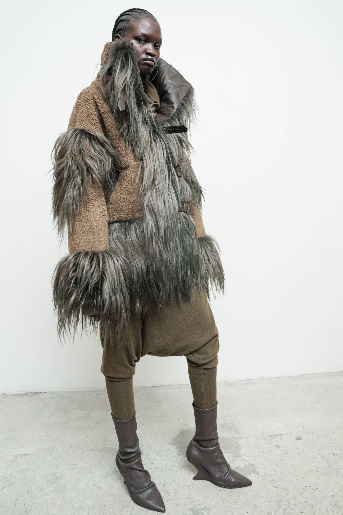files/NicholasK-O-464-TaosJkt-GreyBronze-08.jpg