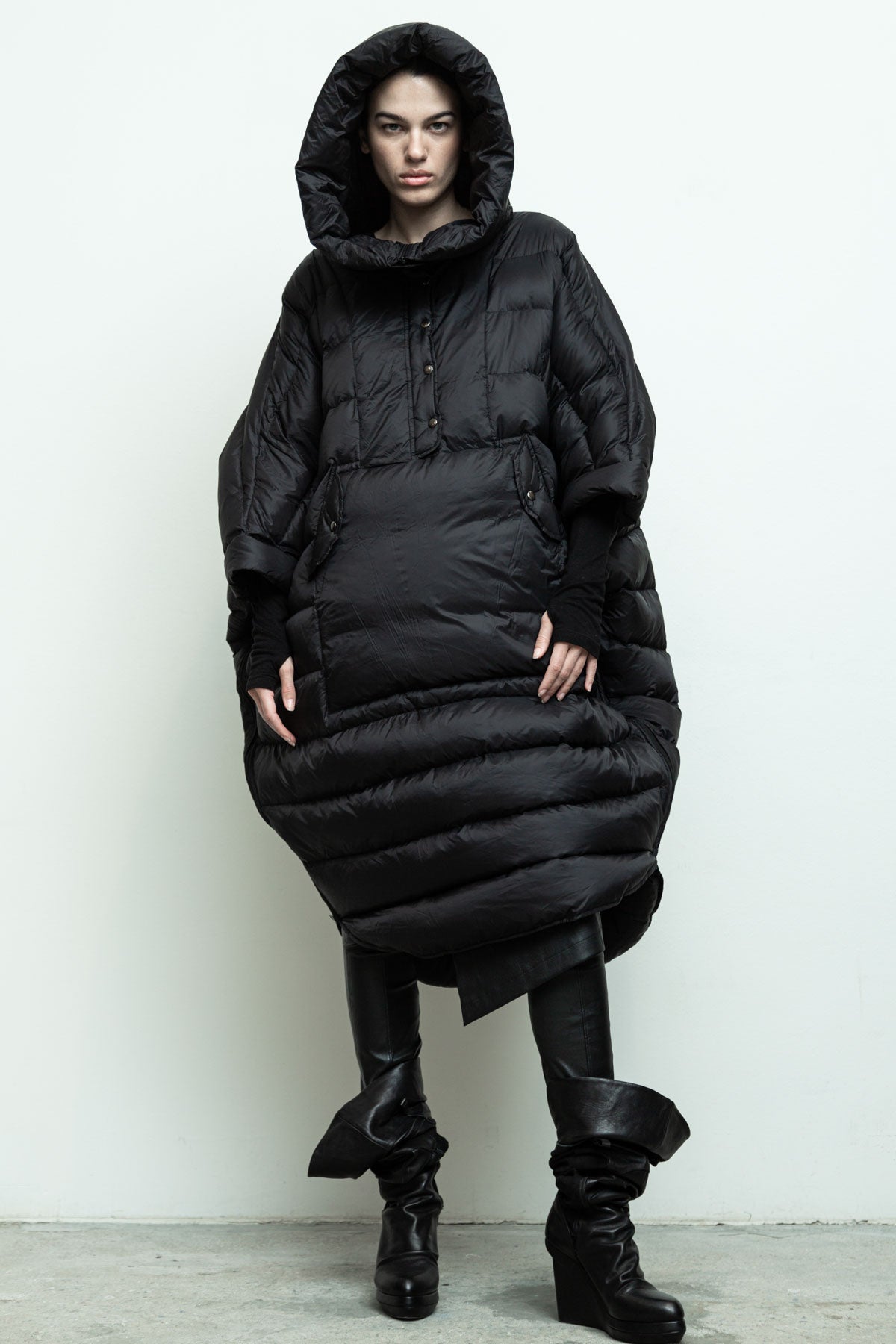 files/NicholasK-O-AnorakPuffer-Black-03.jpg