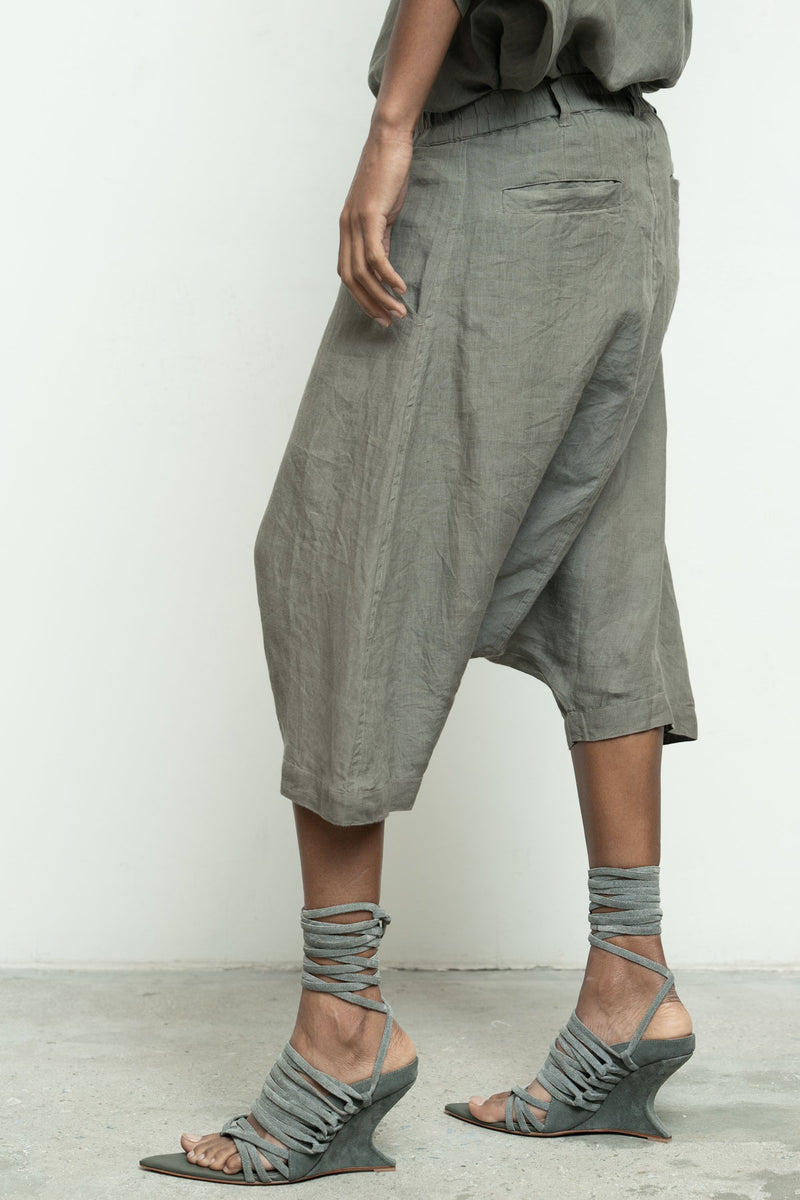 Milla Short Linen