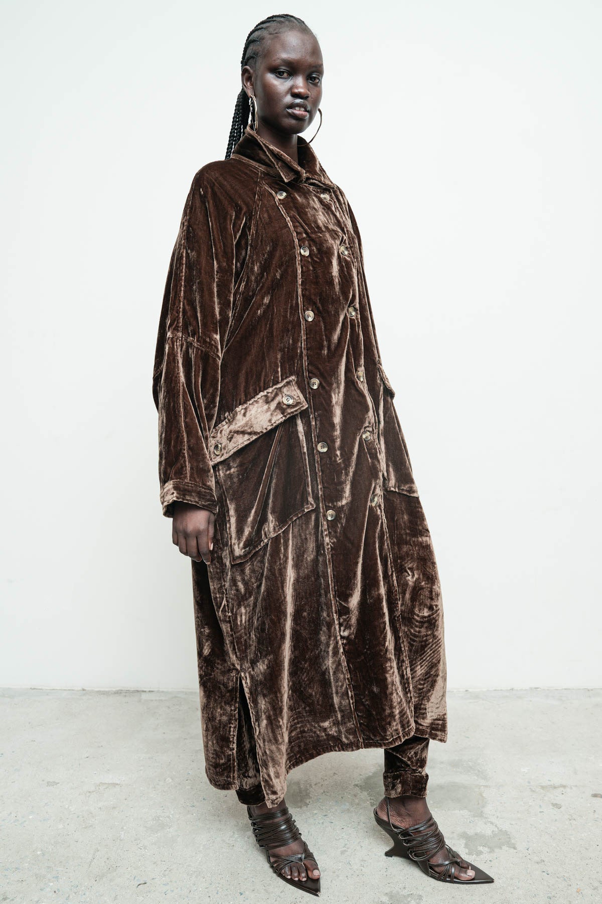 files/NicholasK-S-350B-KillanShirt-P-360B-BahaSkant-Bronze-O-462B-MadisonJacket-Bronze-01.jpg