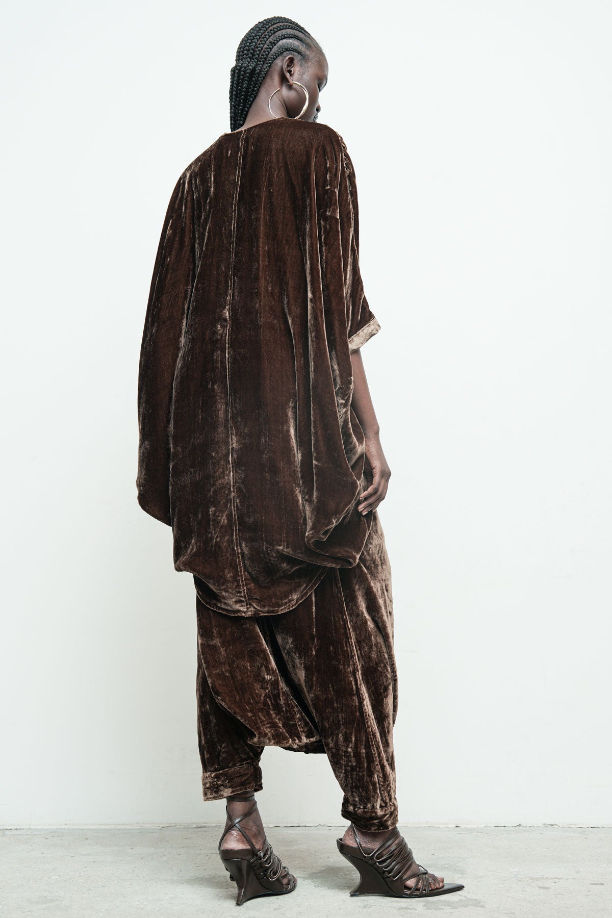 files/NicholasK-S-353C-RiverShirt-Bronze-02.jpg