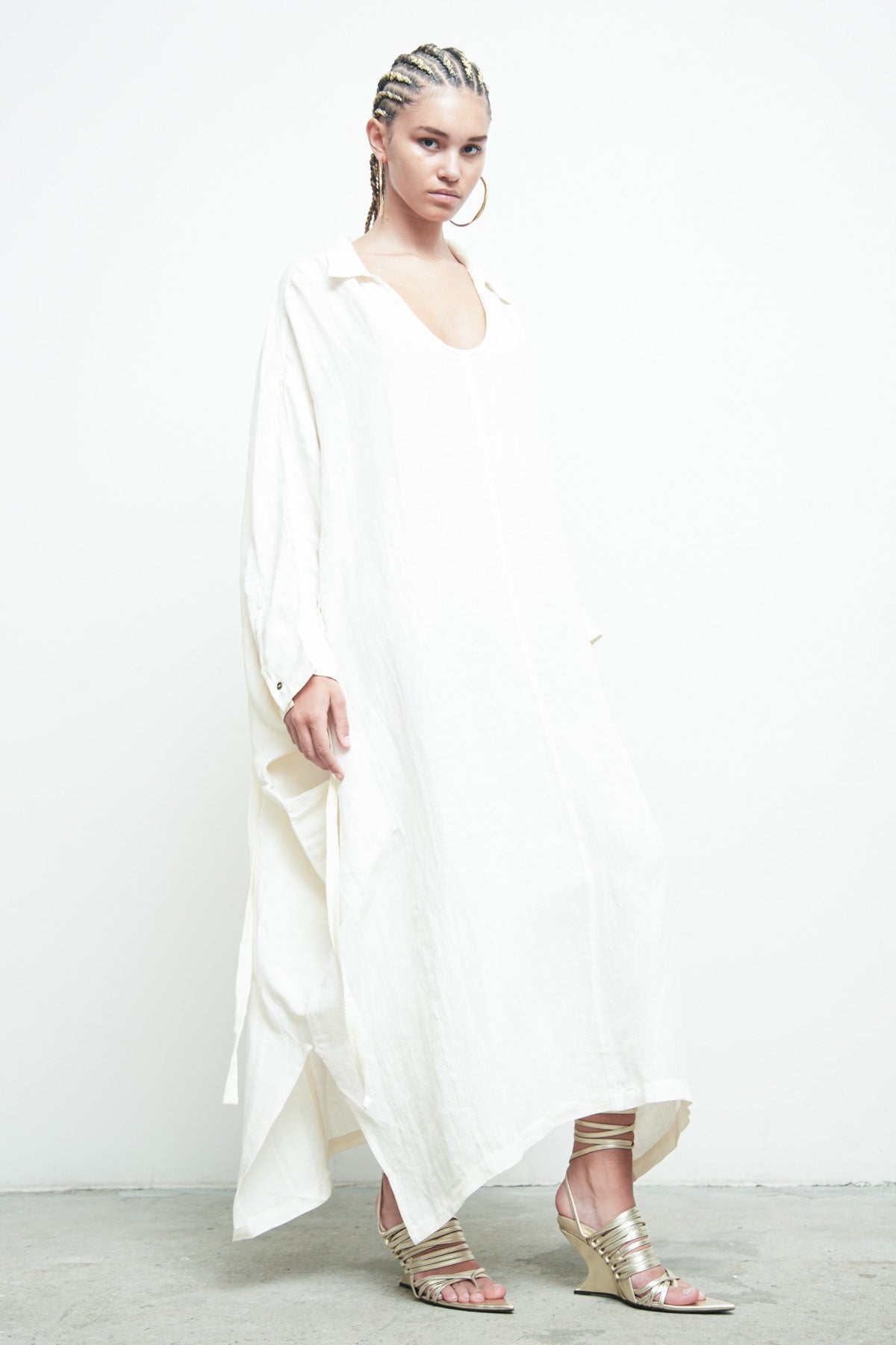 files/NicholasK-SD-561F-SoukDress-OffWhite-06.jpg