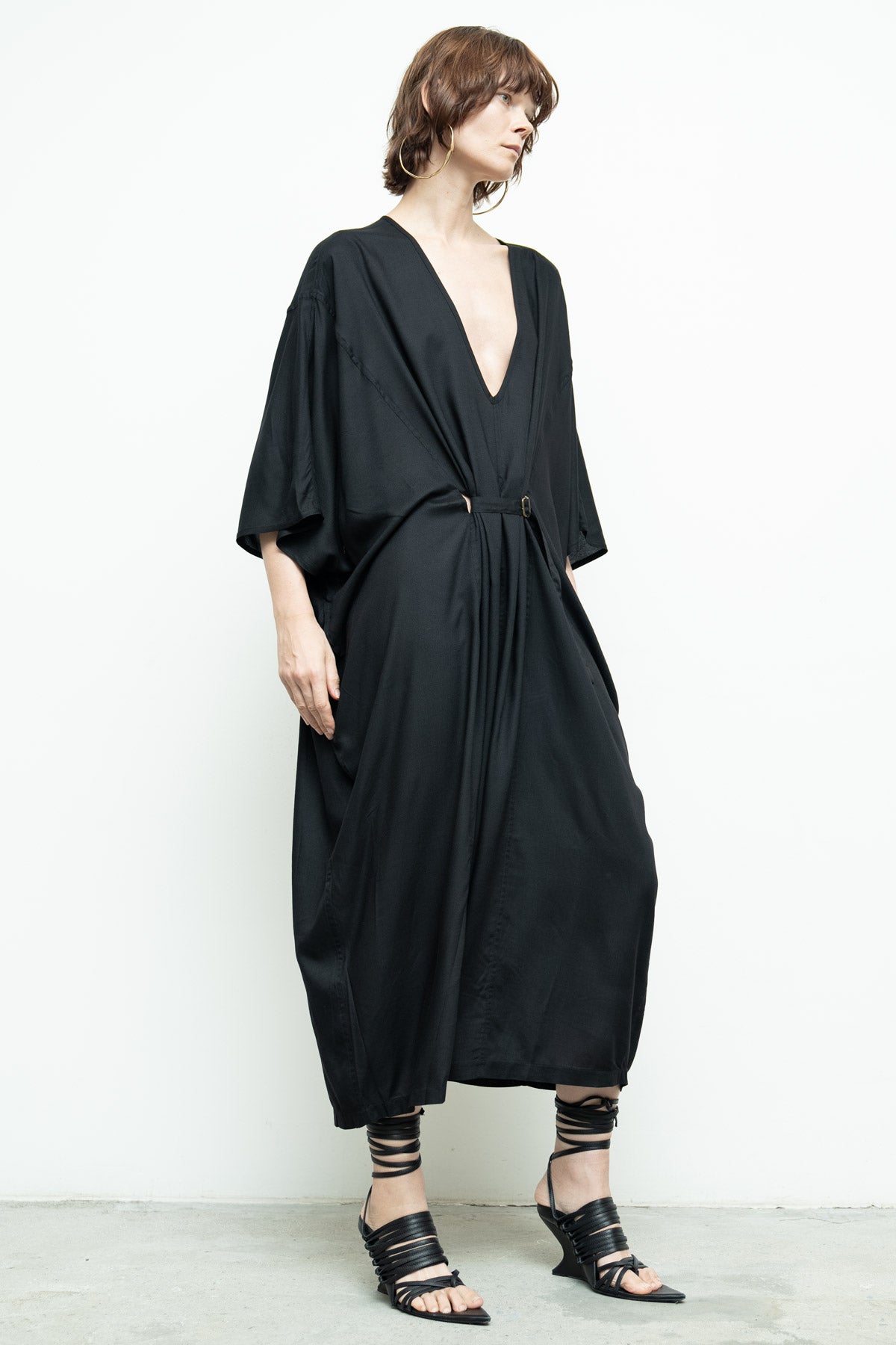 files/NicholasK-SD-562D-sierraDress-Black-05.jpg