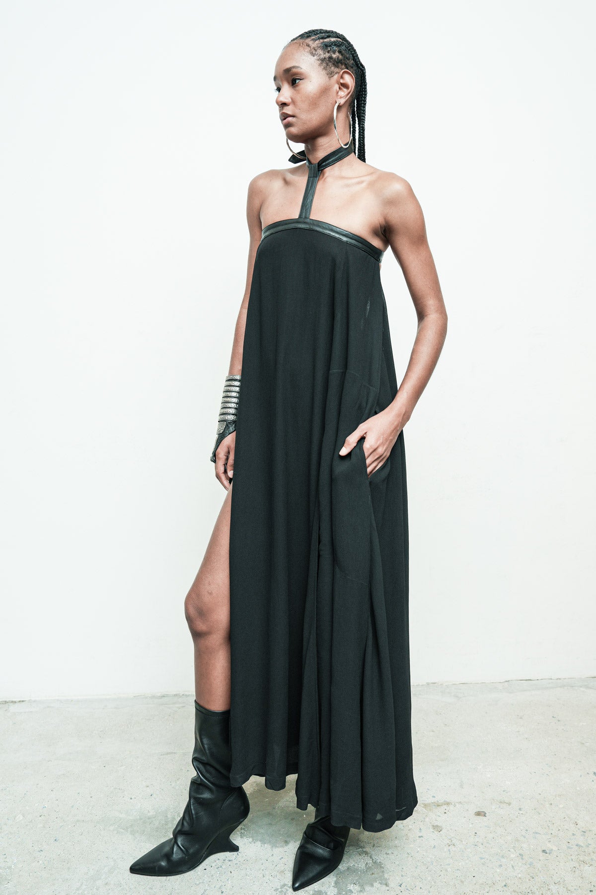 files/NicholasK-SD-572-HestiaDress-Black-08.jpg