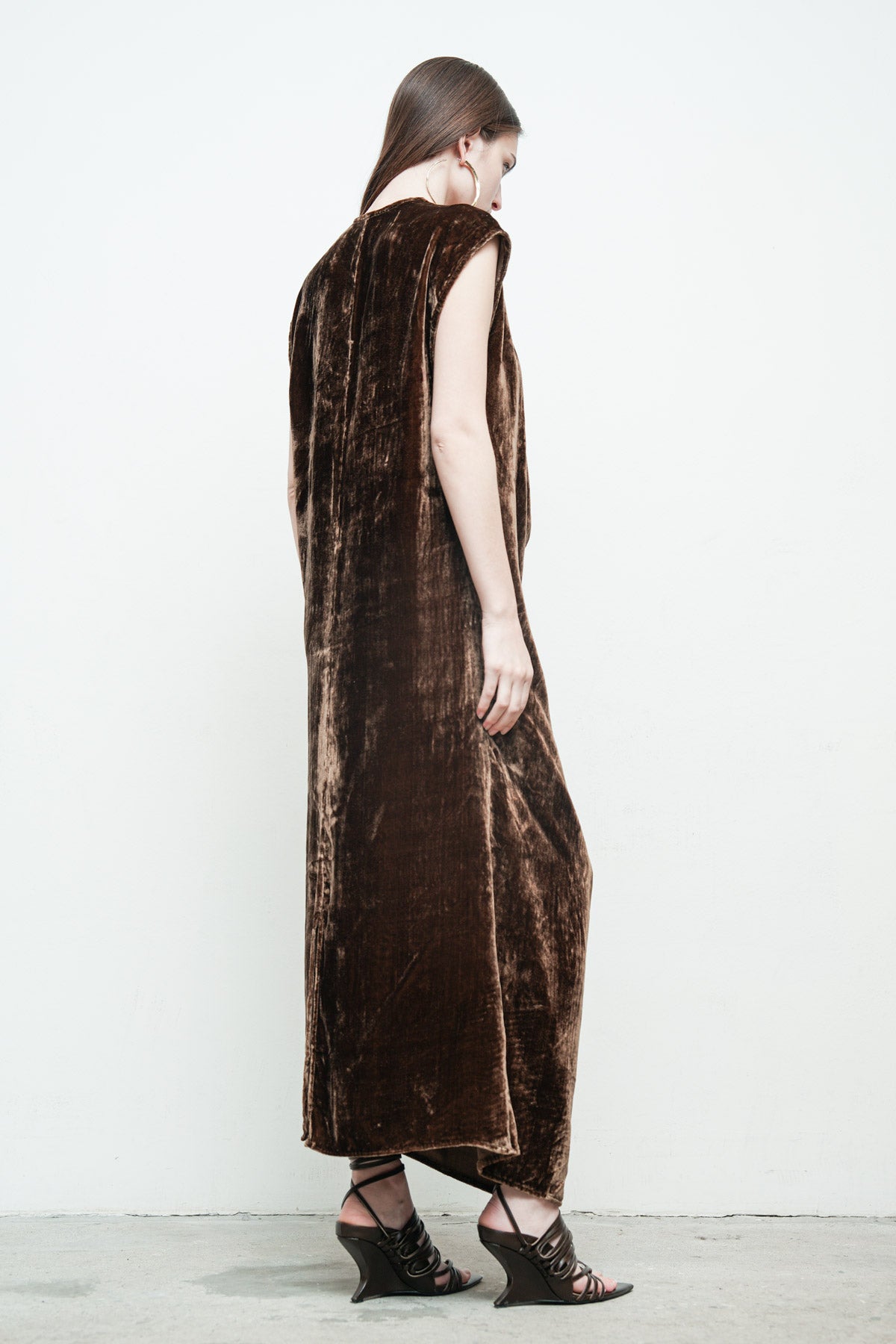 files/NicholasK-SD-641B-TemDress-Bronze-02.jpg