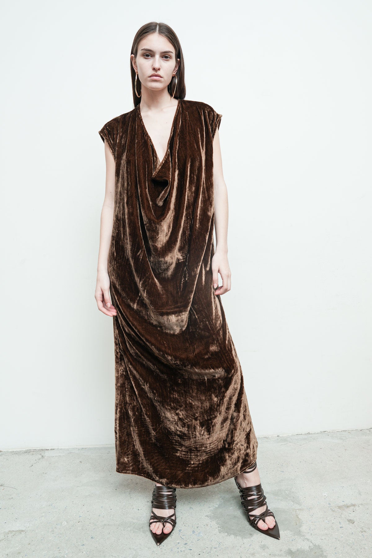files/NicholasK-SD-641B-TemDress-Bronze-05.jpg