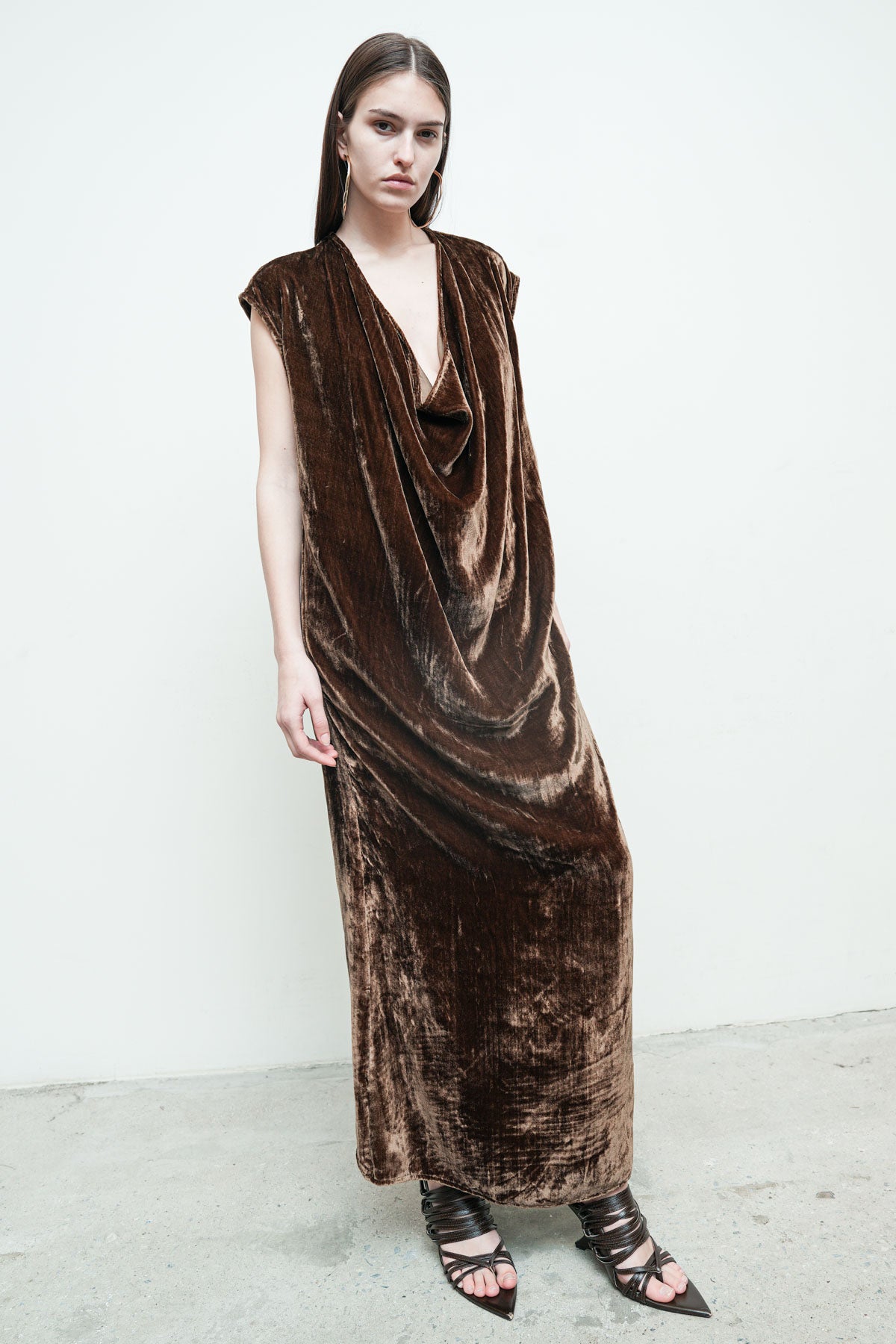 files/NicholasK-SD-641B-TemDress-Bronze-06.jpg