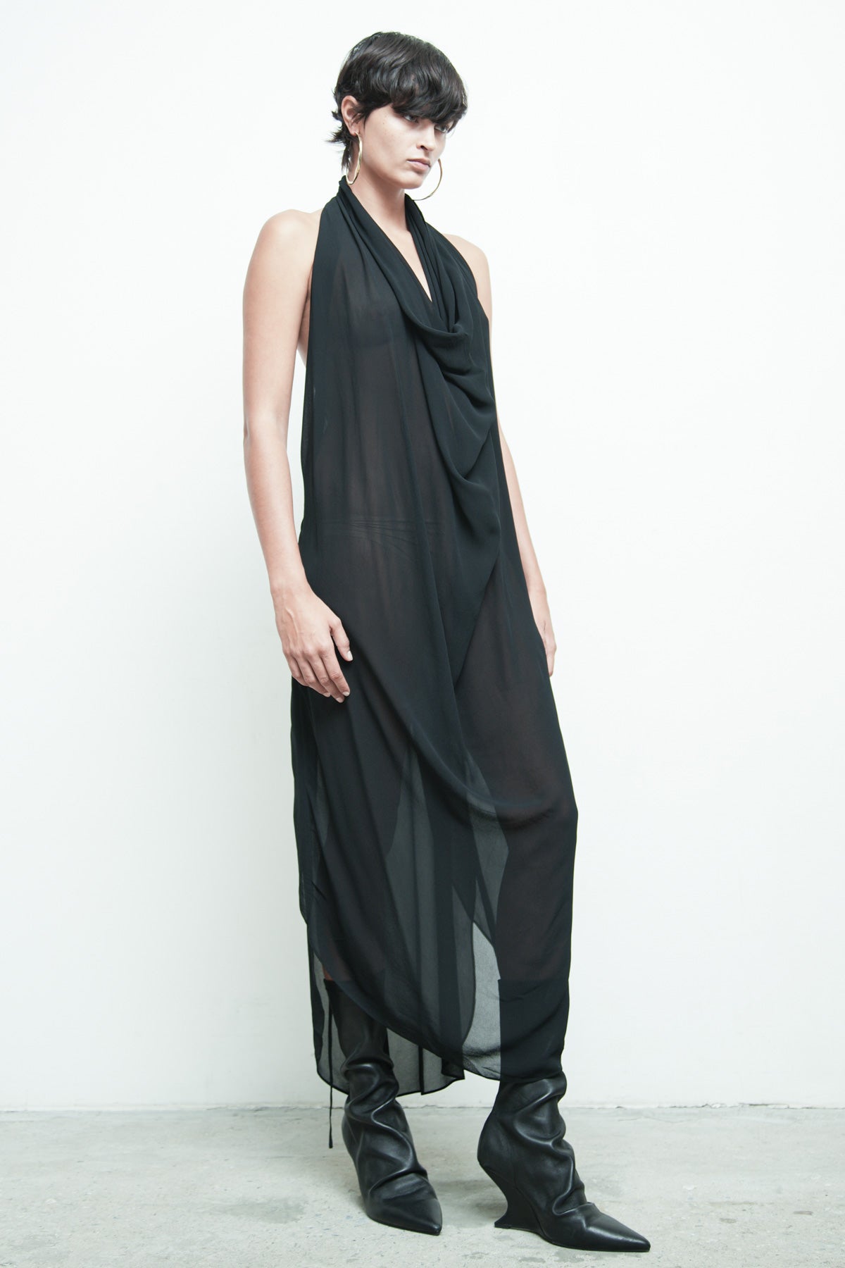 files/NicholasK-SD-658-ShilohDress-Black-01.jpg