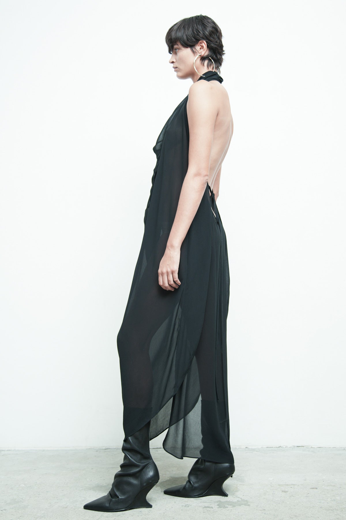 files/NicholasK-SD-658-ShilohDress-Black-04.jpg