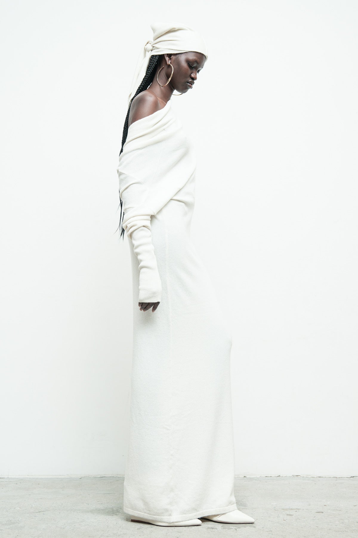 files/NicholasK-SW-363K-RevSweaterDress-OffWhite-011.jpg