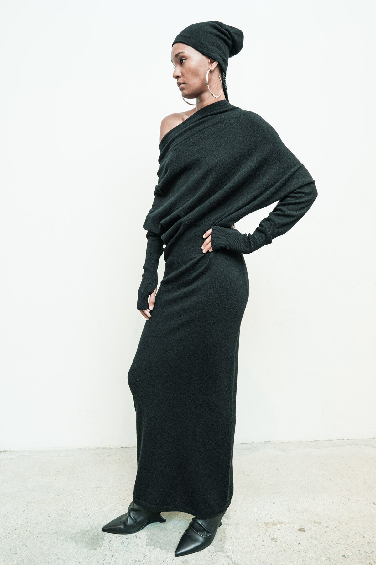 files/NicholasK-SW-363K-ReversibleSweaterDress-Black-03.jpg