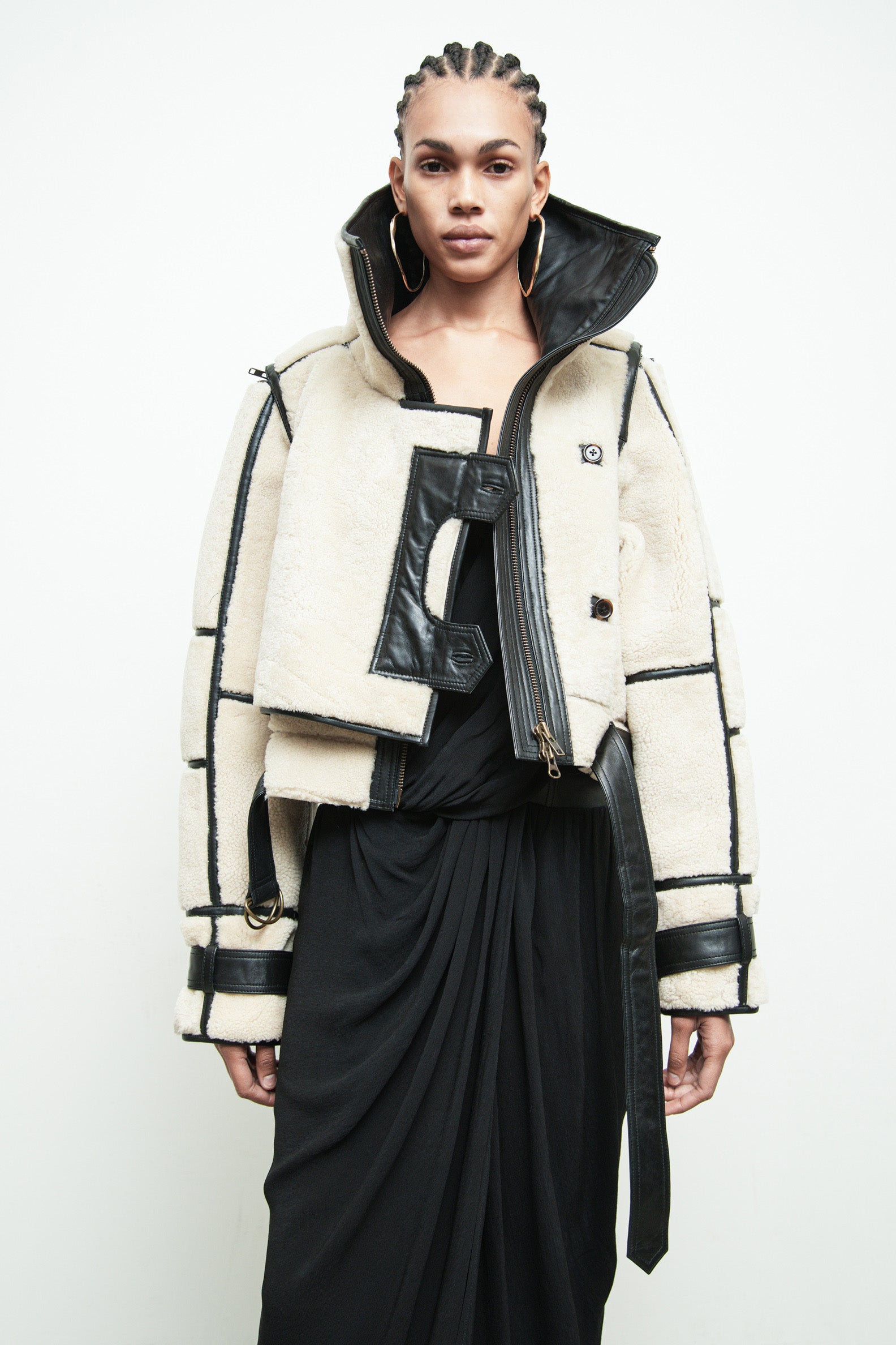 files/O-385E-TannerJacket-BeigeBlack-03.jpg