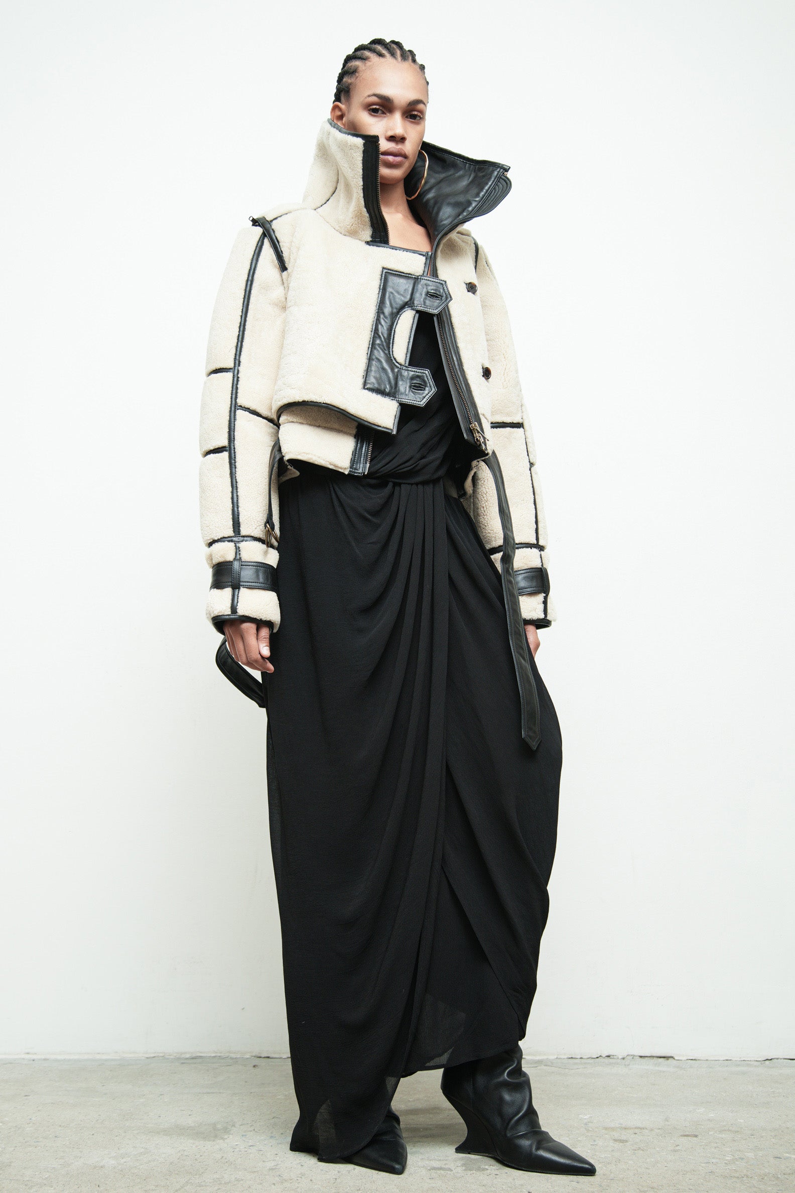 files/O-385E-TannerJacket-BeigeBlack-09.jpg