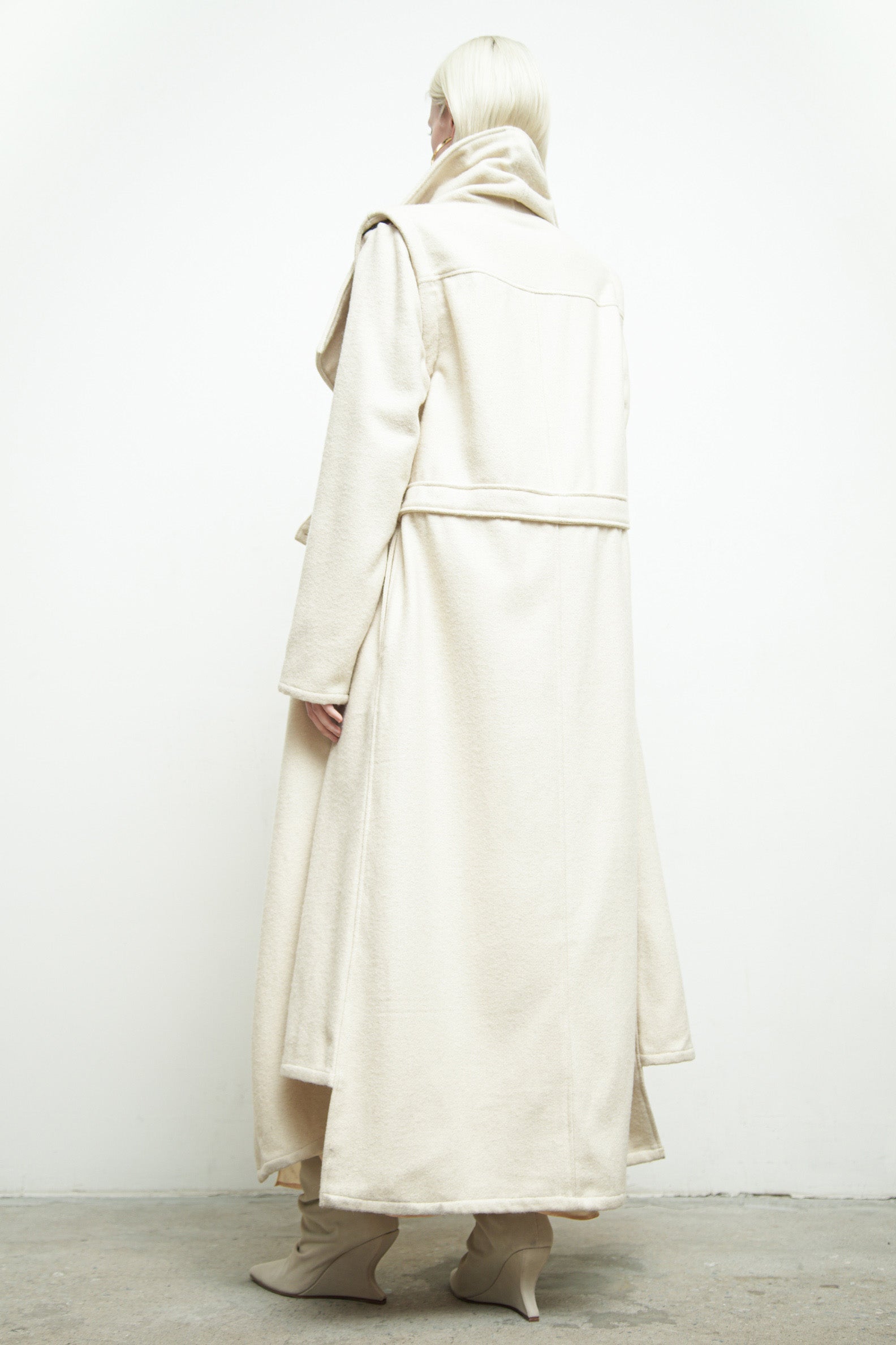 files/O-428E-AnderCoat-Beige-SD-472B-SlipDress-Limestone-03.jpg