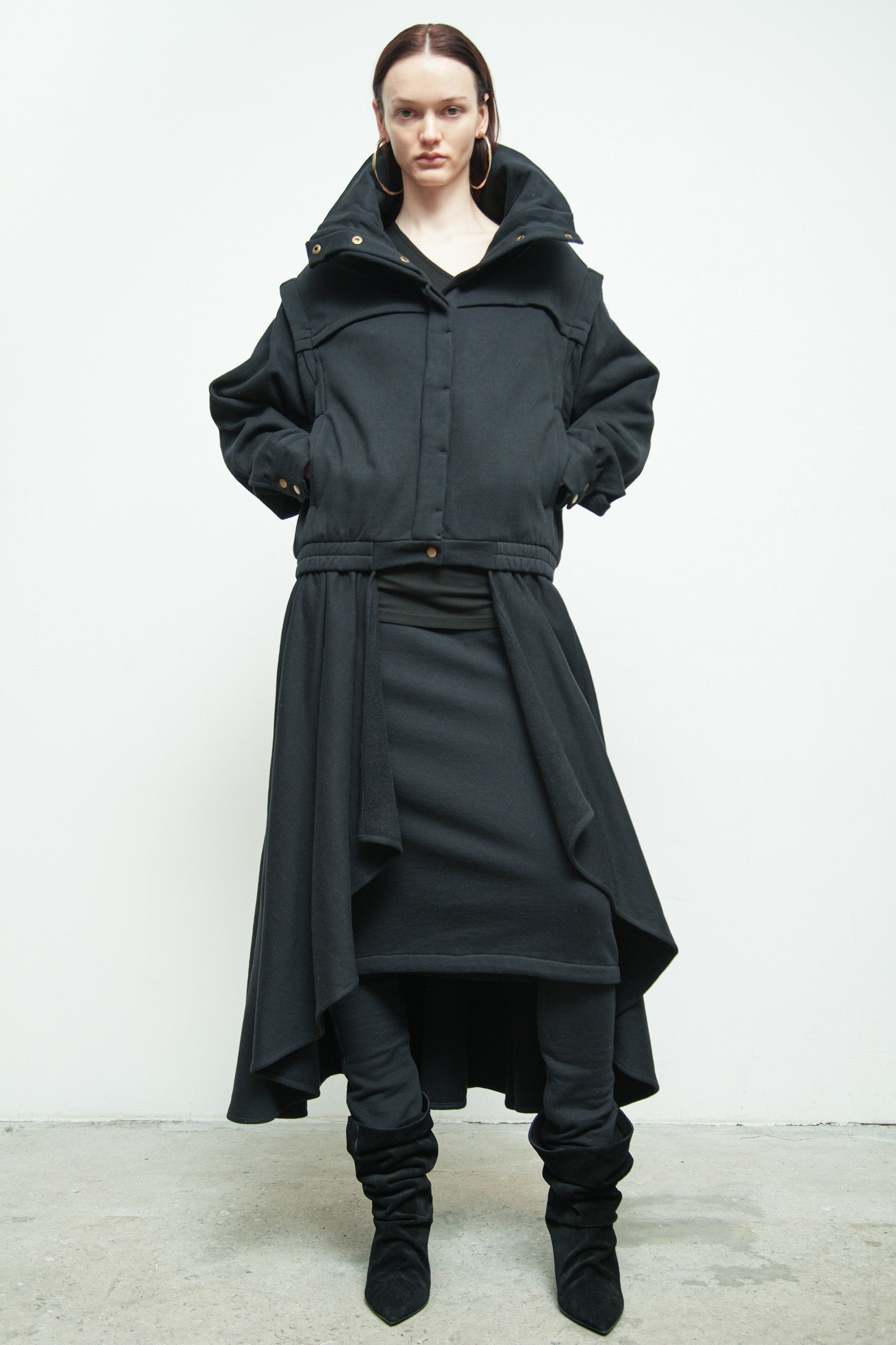 files/O-466B-AmariJkt-Blk-Kp-356-FemkeSkirtPant-Blk-011.jpg