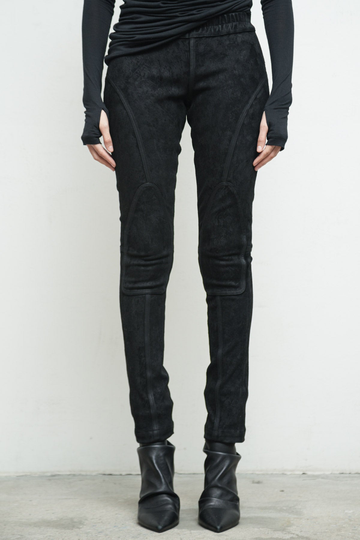 files/P-250B-LeonLegging-Black-04.jpg