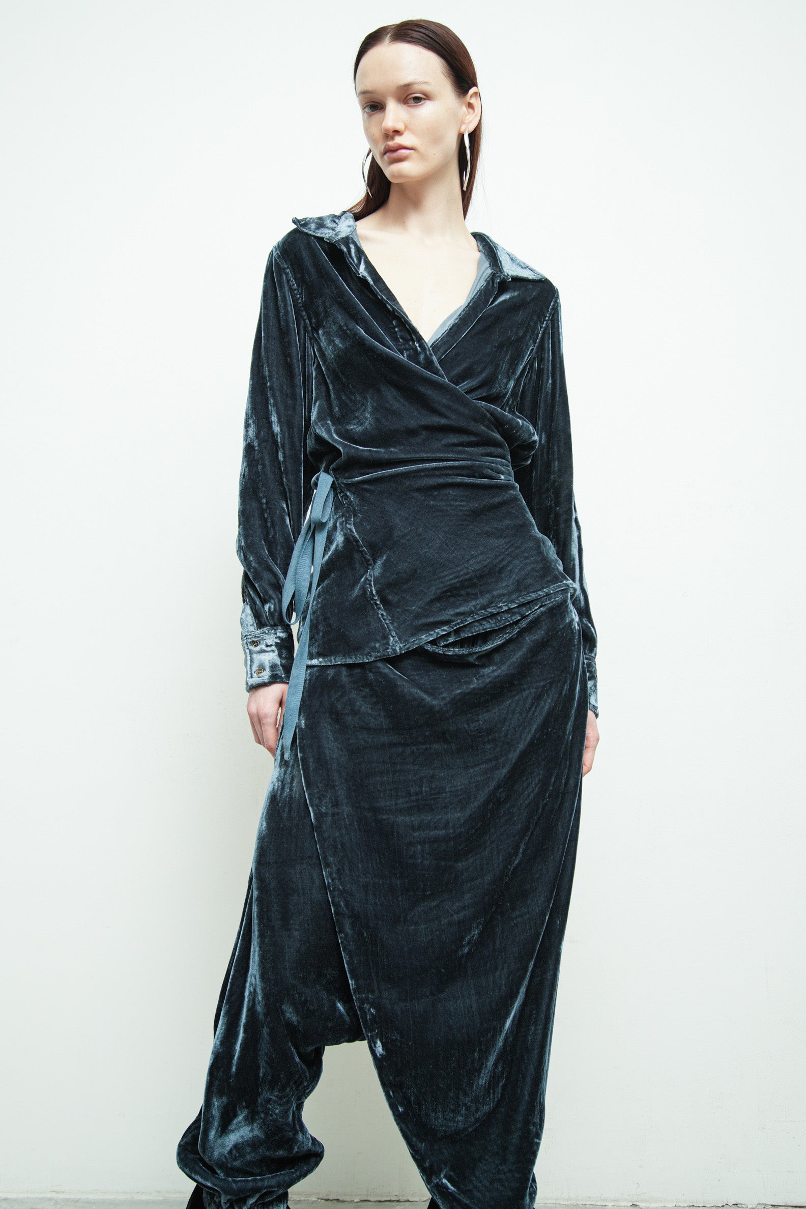 files/S-221R-RouxShirt-Azure-03.jpg