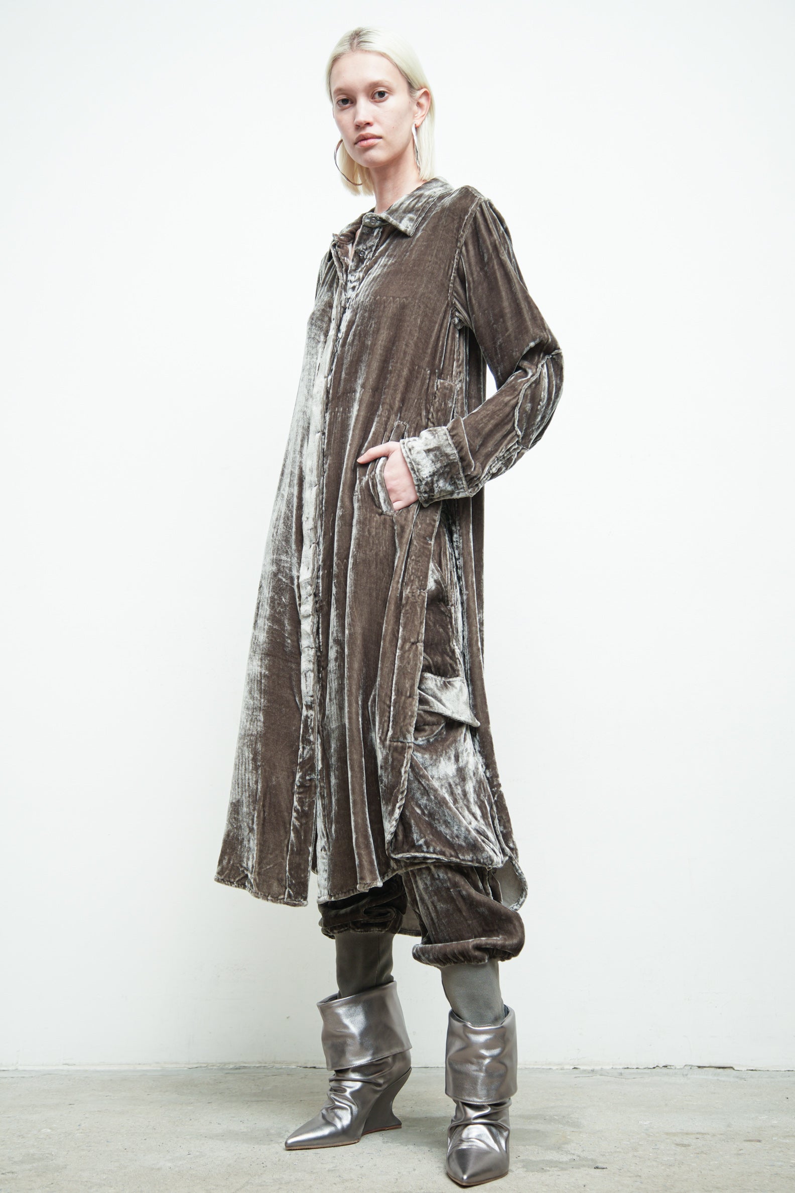 files/S-344F-SylasShirt-Quartz-01.jpg
