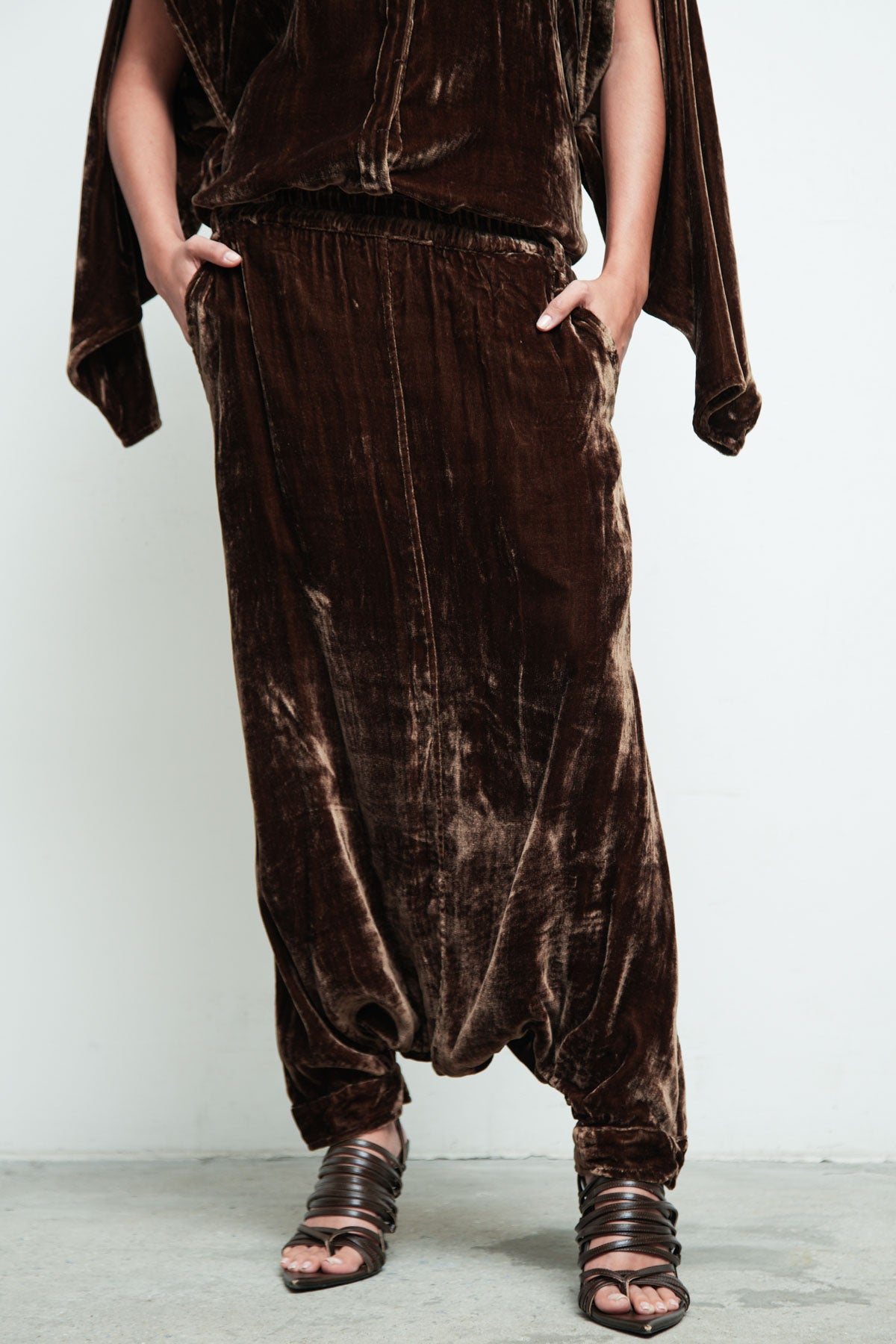 files/S-350B-KillanShirt-Bronze-P-306D-BahaSkant-Bronze-05.jpg