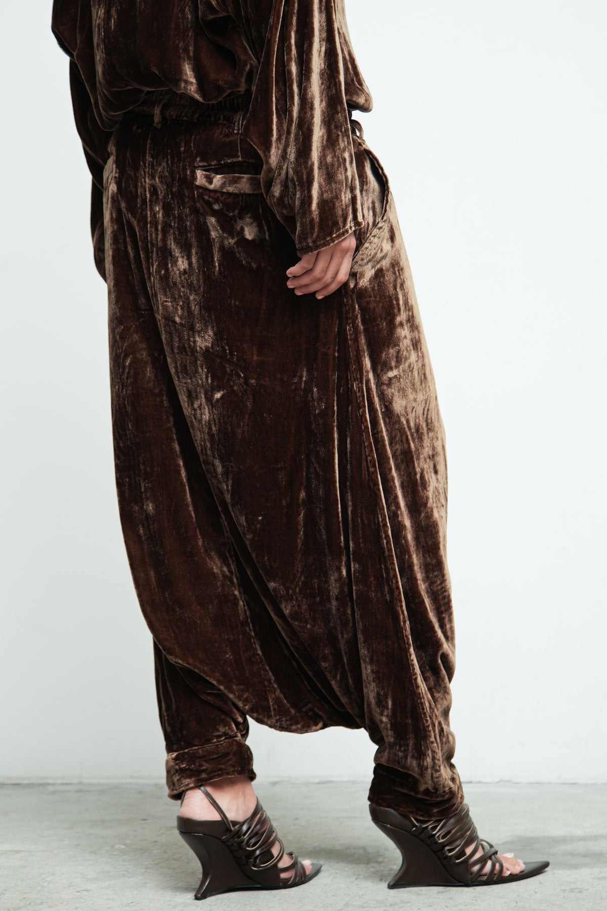files/S-350B-KillanShirt-Bronze-P-306D-BahaSkant-Bronze-07.jpg