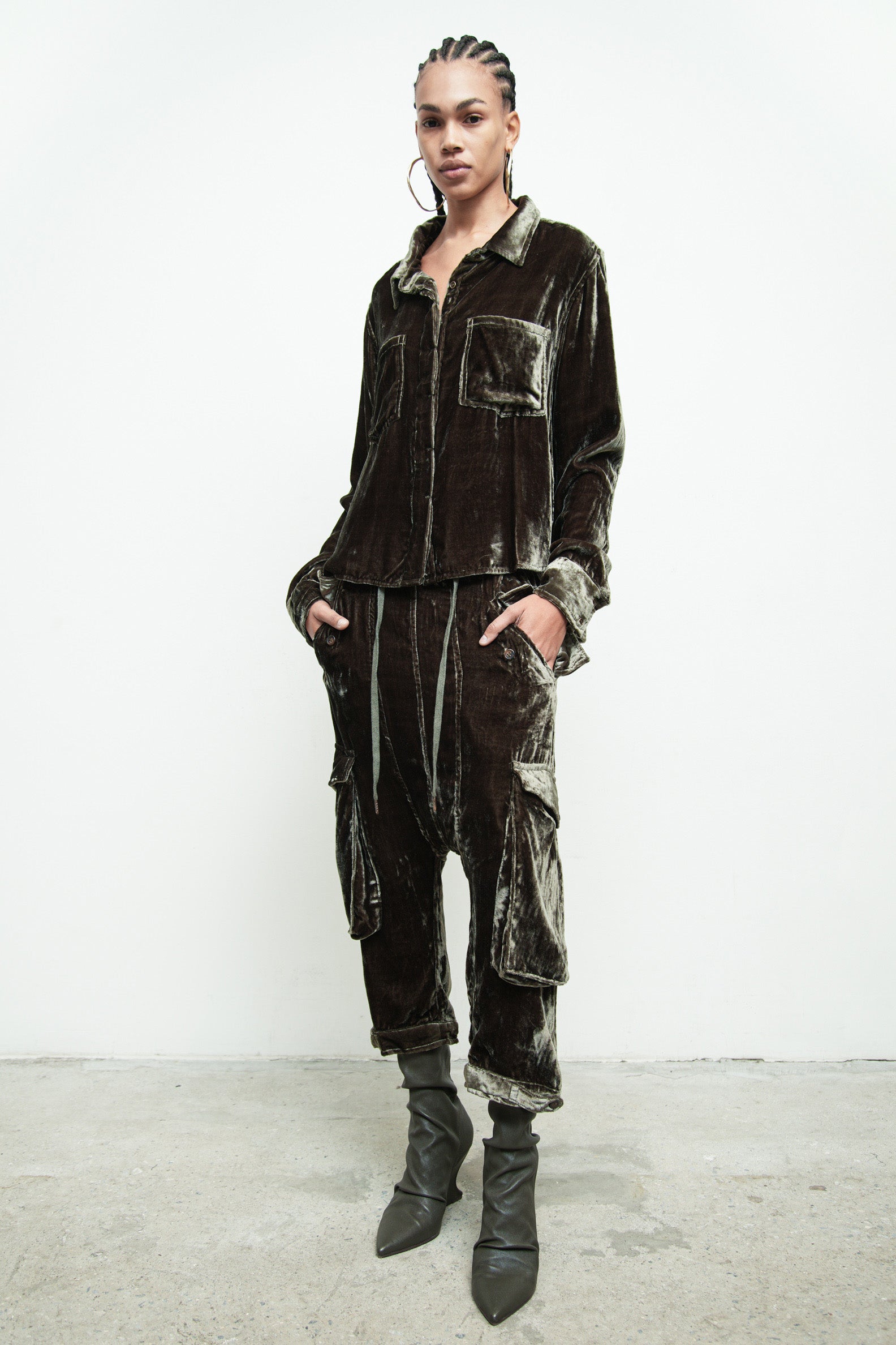 files/S-359F-FreyjaShirt-Moss-05.jpg