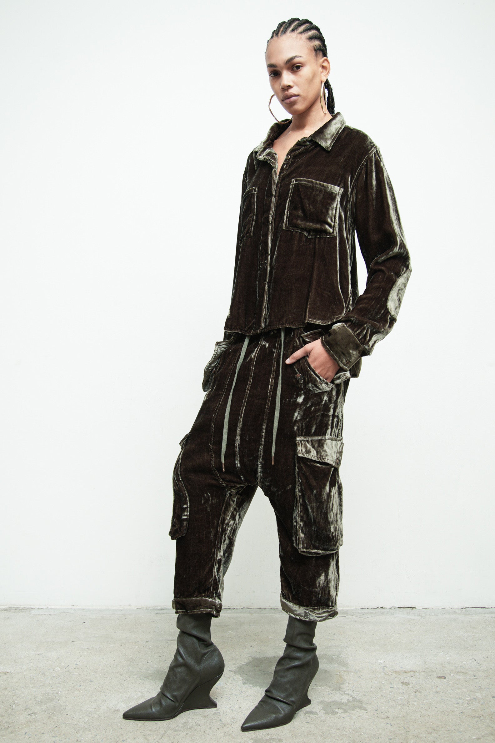 files/S-359F-FreyjaShirt-Moss-09.jpg