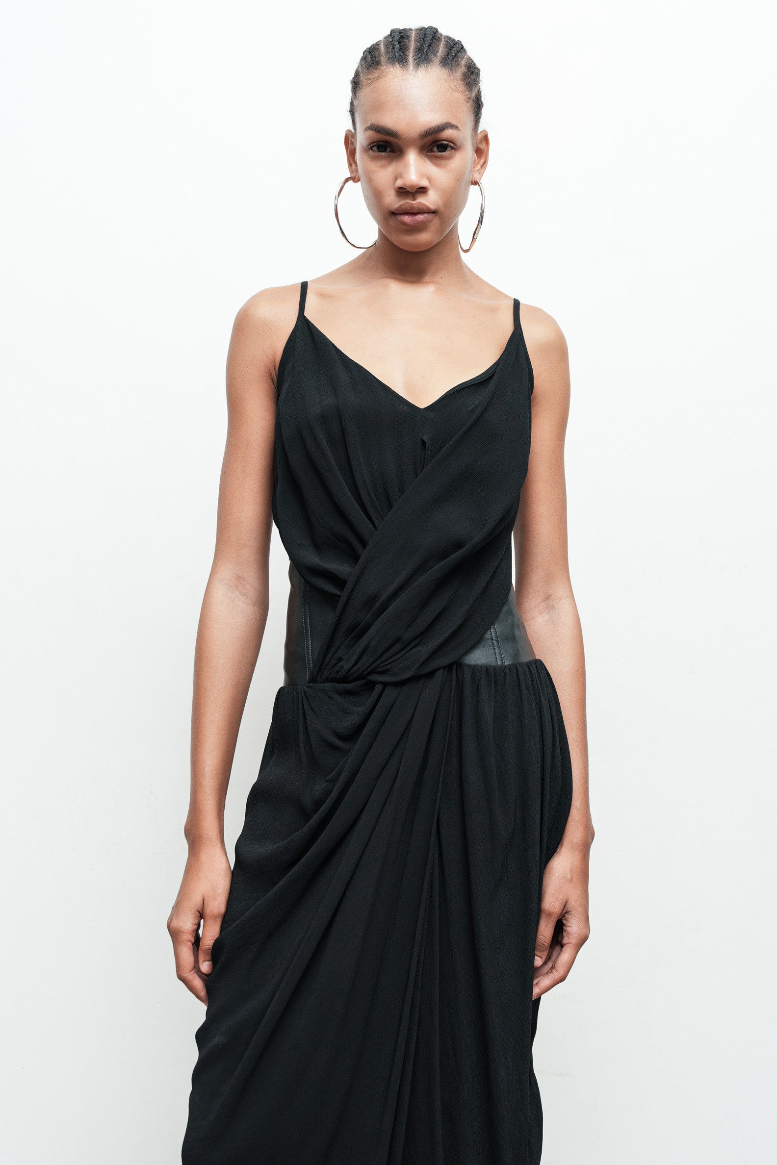 files/SD-343D-LolaDress-Black-06_27bf7dd1-c566-406e-828d-019ad0171f77.jpg