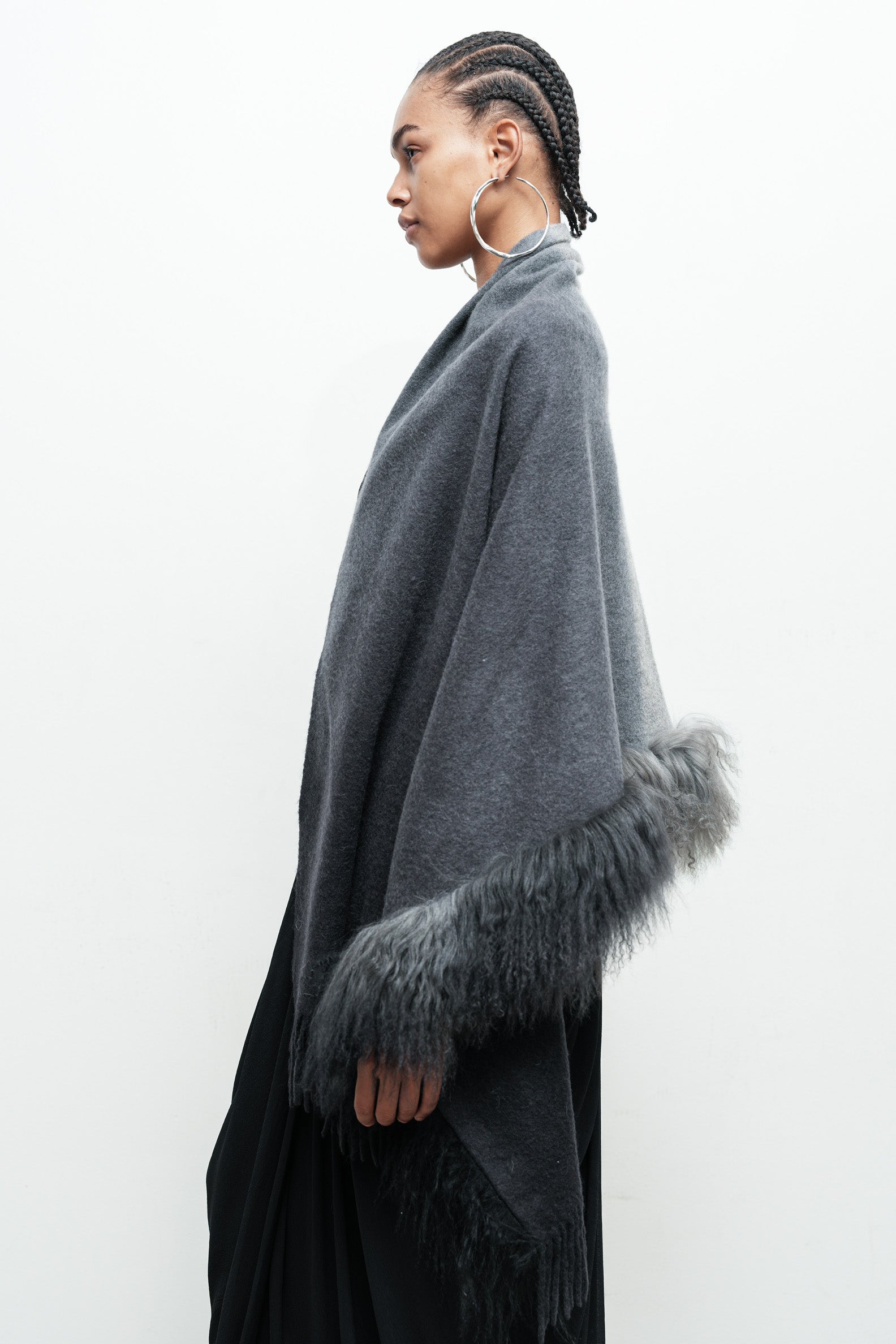 files/SD-343D-LolaDress-Black-A-081C-MongolianScarf-GreyHeatherBlack-010.jpg