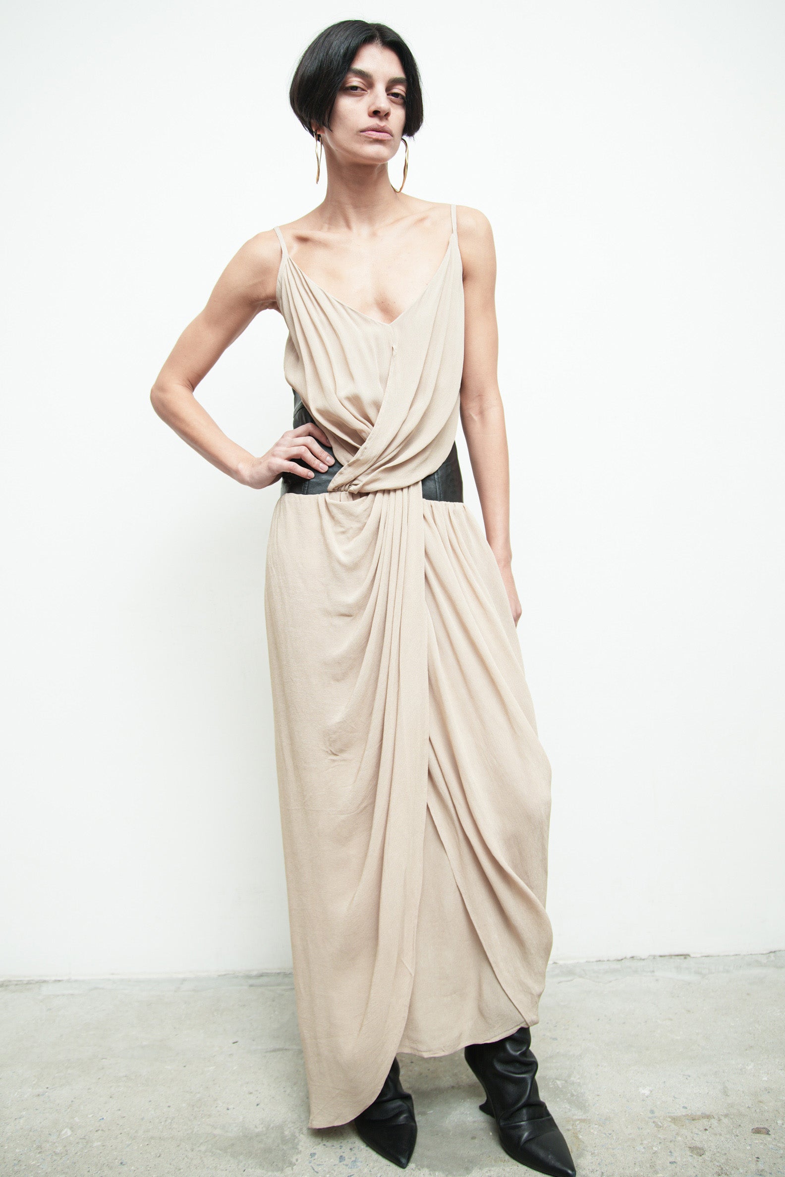 files/SD-343D-LolaDress-LimestoneBlack-07.jpg