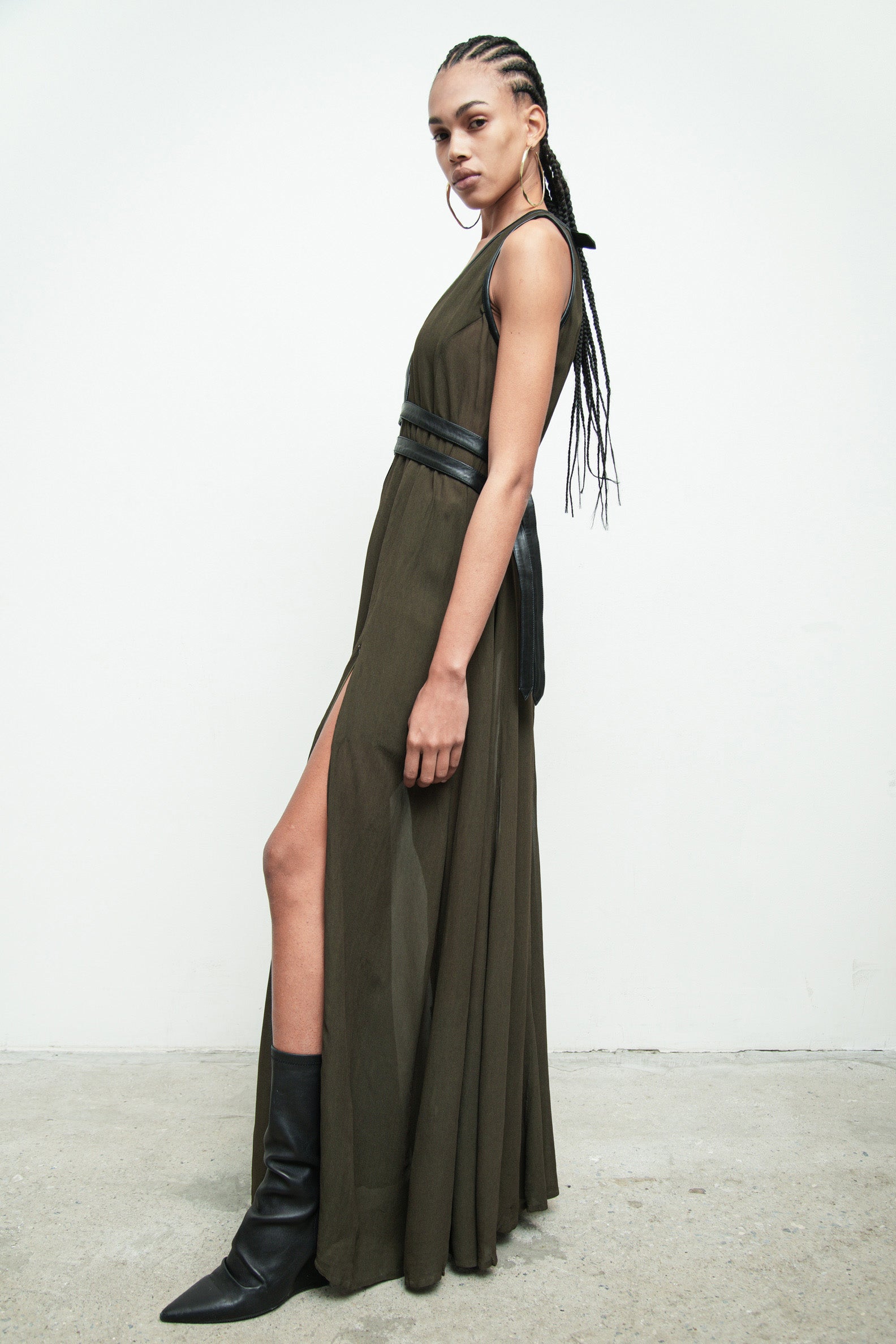 files/SD-424C-RhineDress-Moss-06.jpg