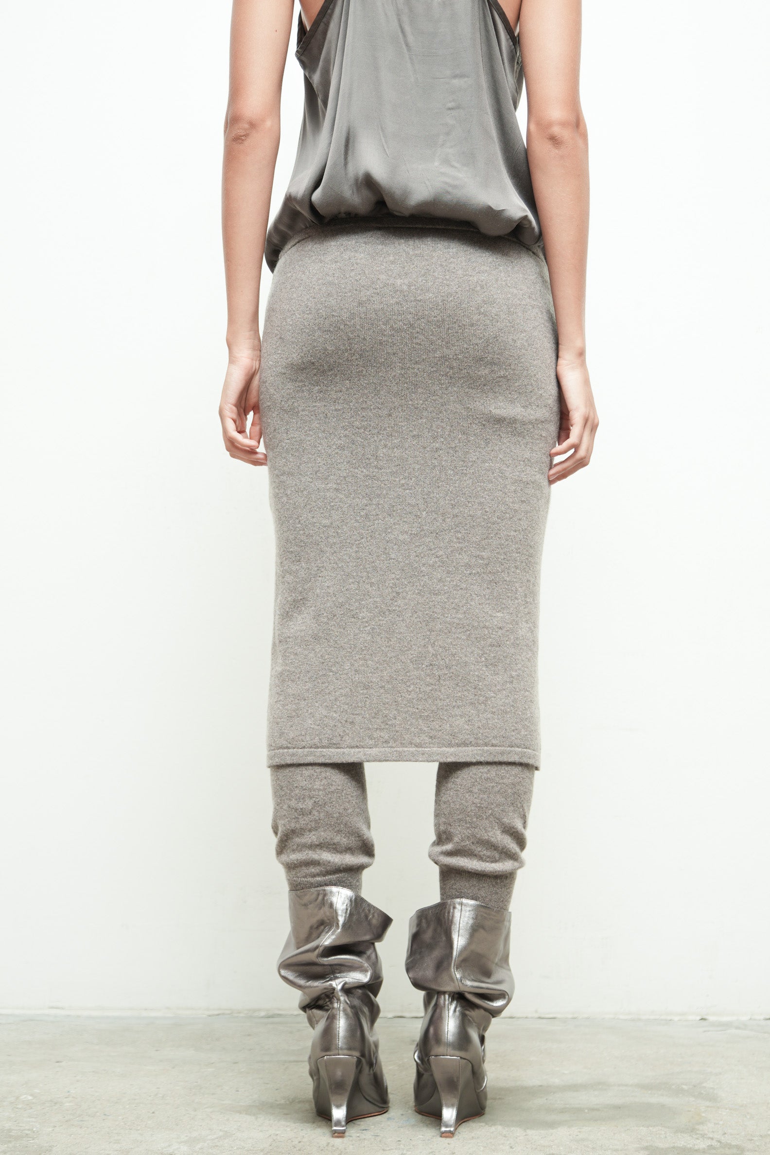 files/SD-473-SlipCami-Quartz-KP-355-DekkerSkirtPant-Vapor-07.jpg