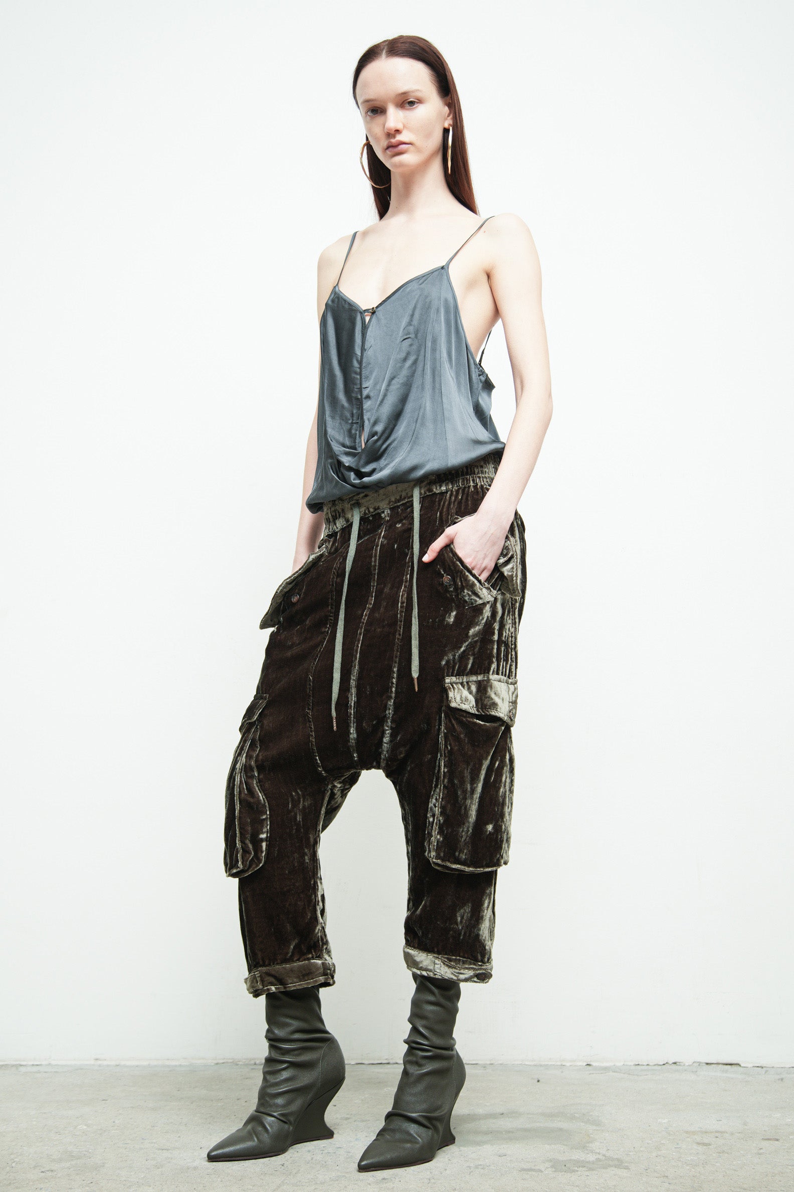 files/SD-473E-SlipCami-P-361-CesaroPant-Moss-04.jpg