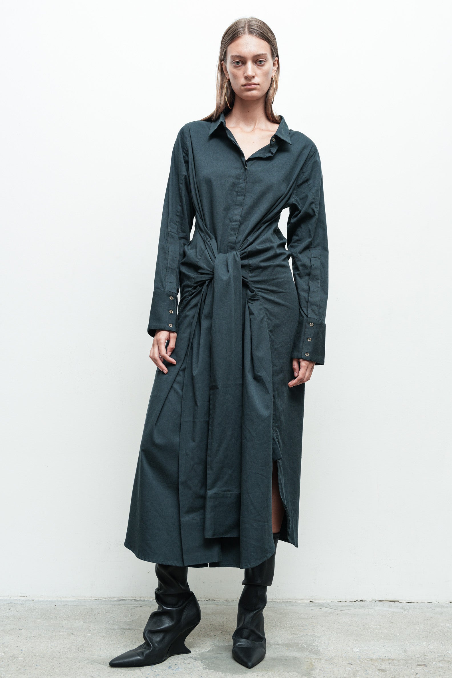 files/SD-499D-TieDress-Azure-01.jpg
