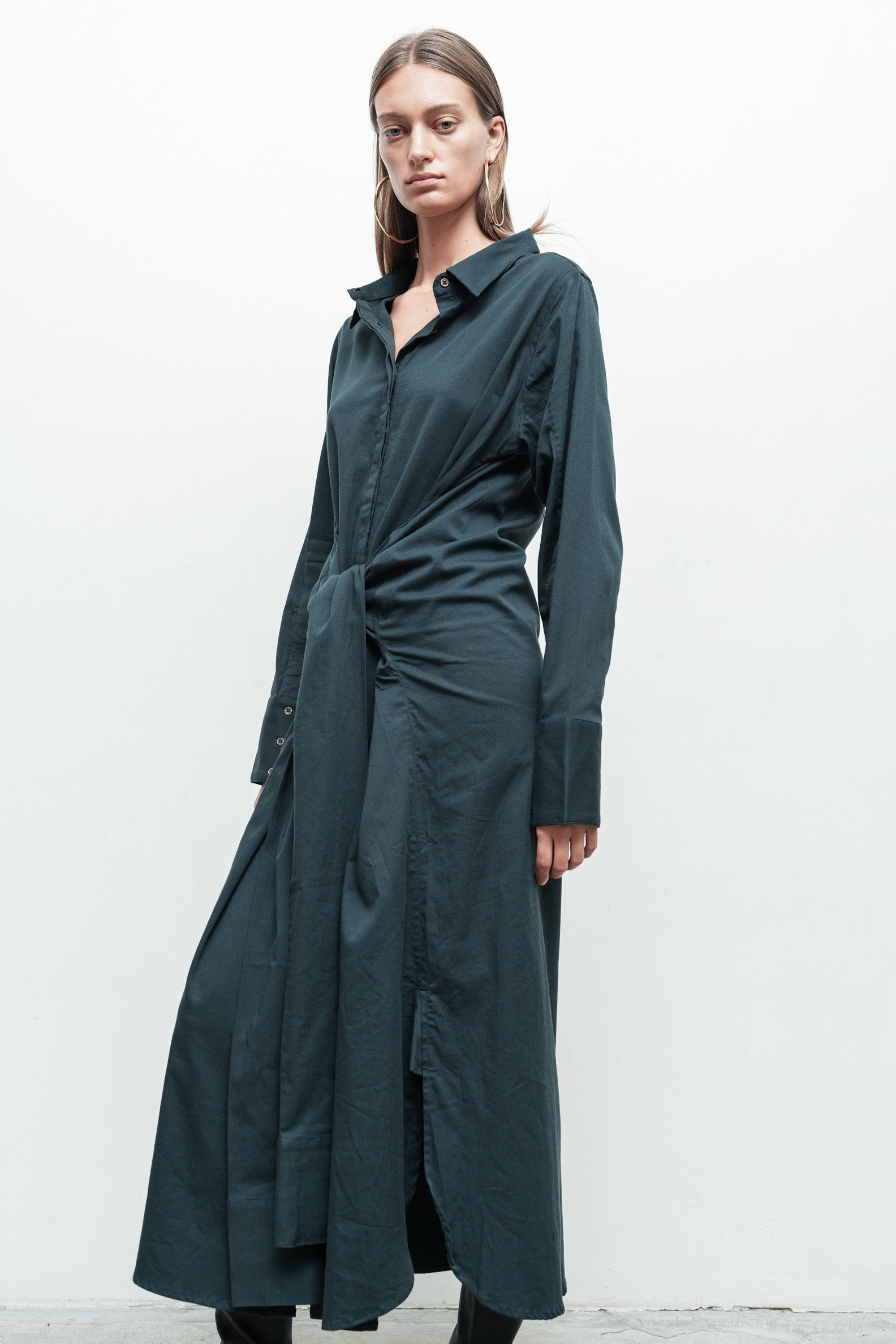 files/SD-499D-TieDress-Azure-04.jpg