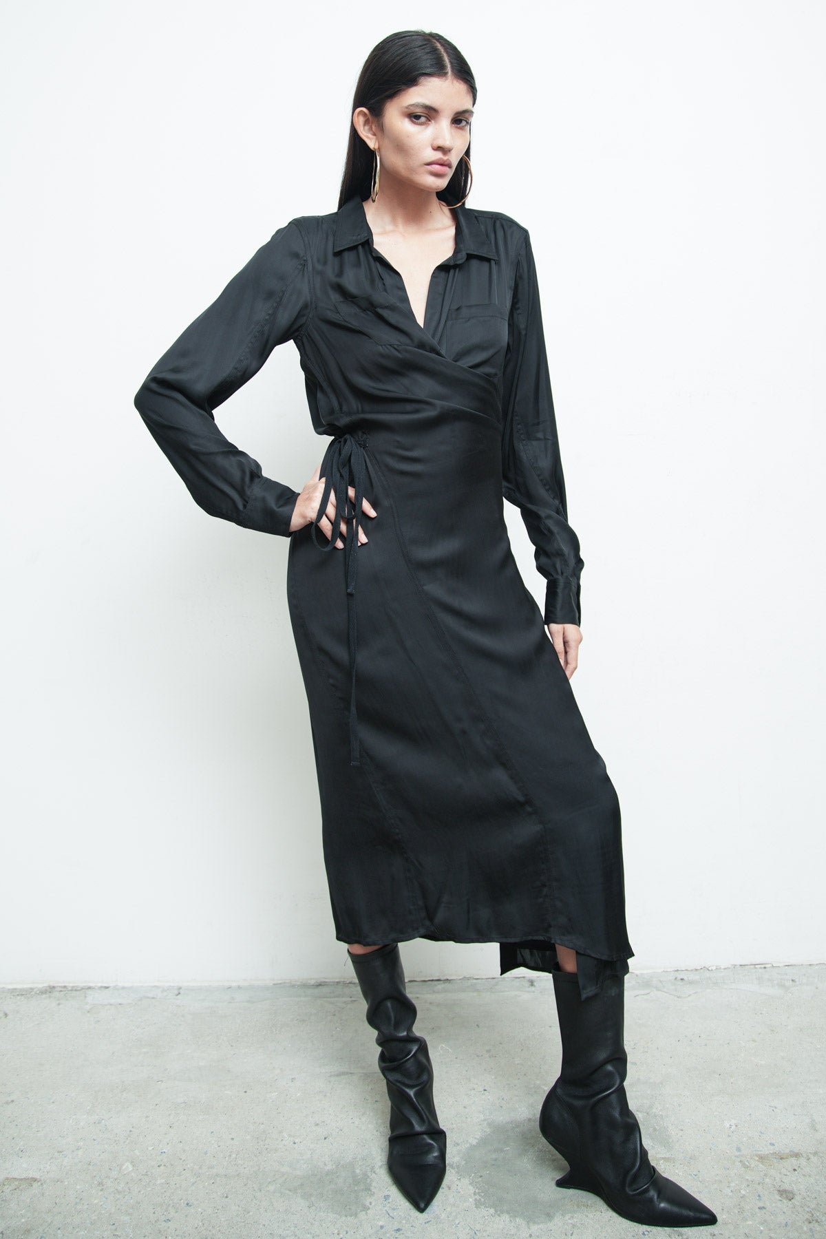 files/SD-648A-VedaDress-Black-a-01.jpg