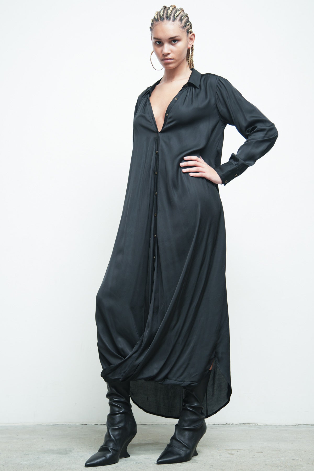 files/SD-649-RuseDress-Black-05.jpg