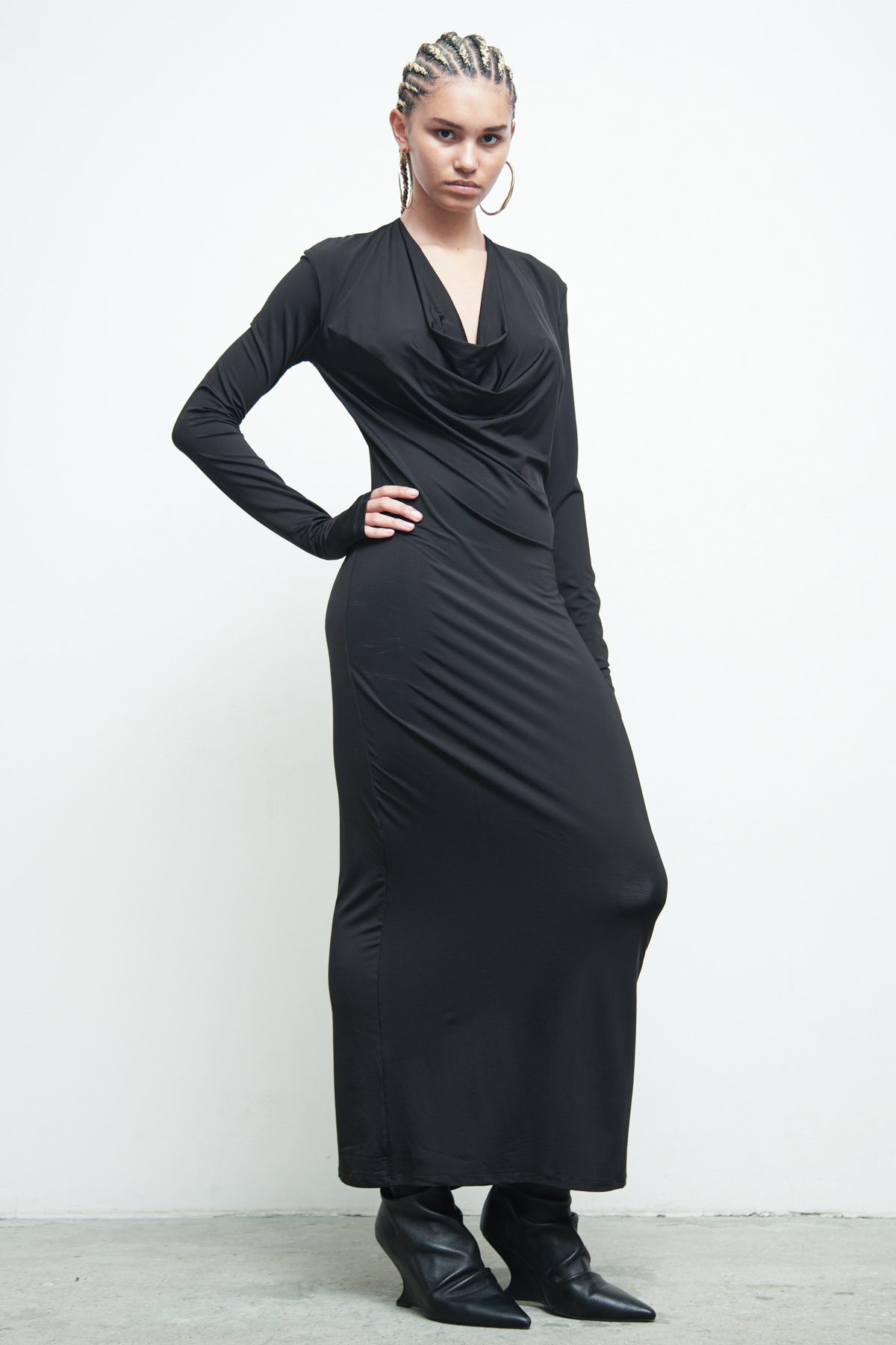 files/SD-650-TeoDress-Black-03.jpg
