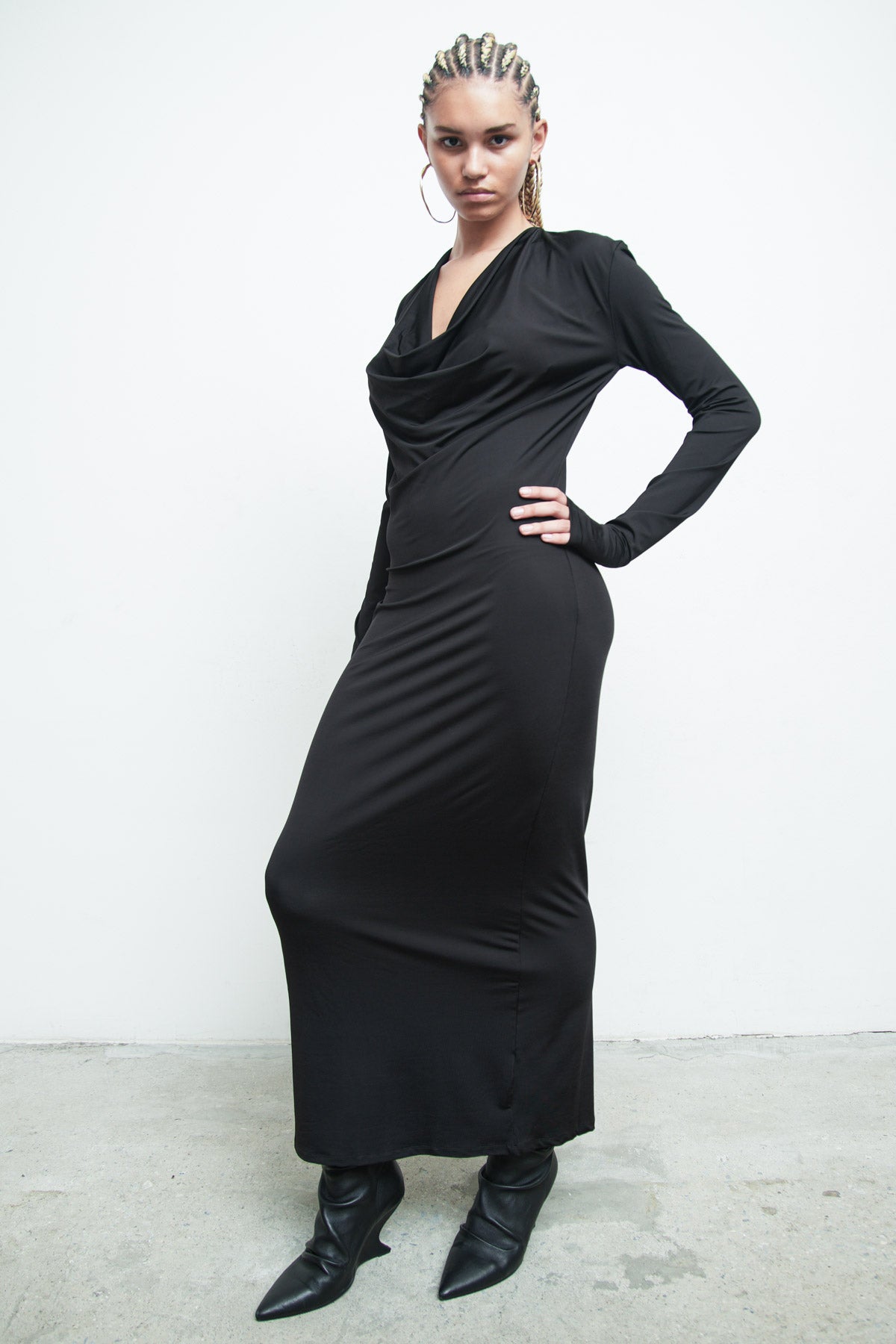 files/SD-650-TeoDress-Black-07.jpg