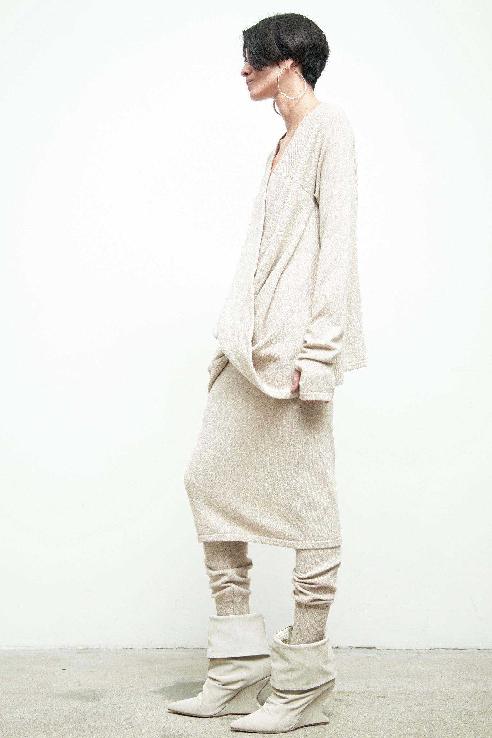 files/SW-483-CiskaSweater-OatmealHeather-02.jpg