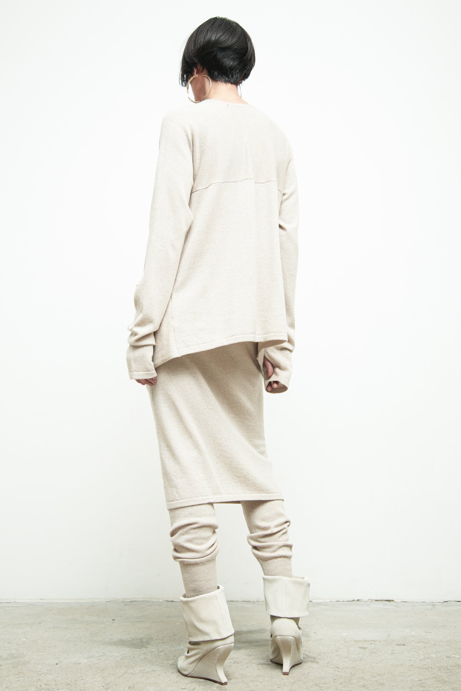 files/SW-483-CiskaSweater-OatmealHeather-06.jpg